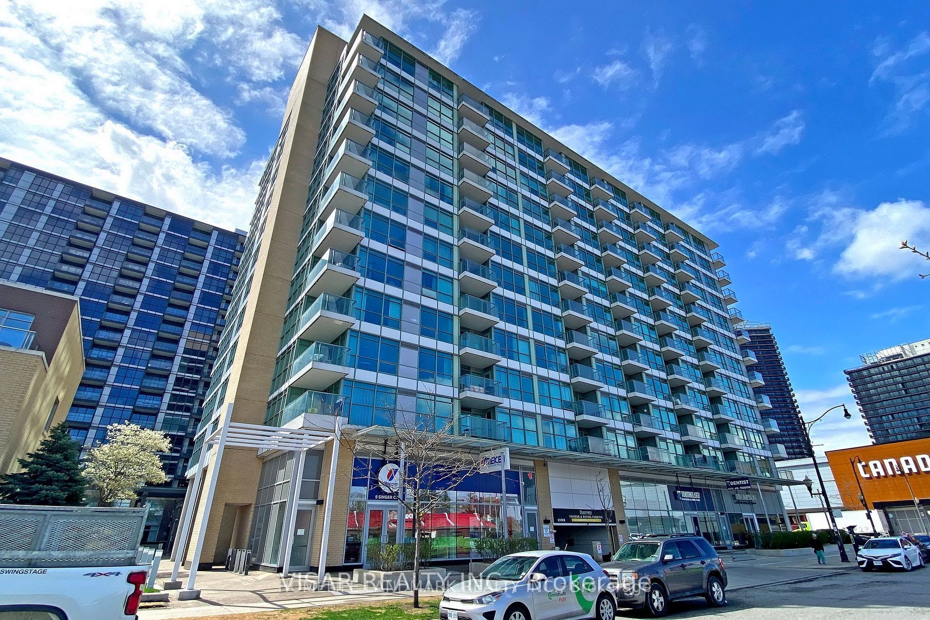 15 Singer Court 509 Property Photo 1