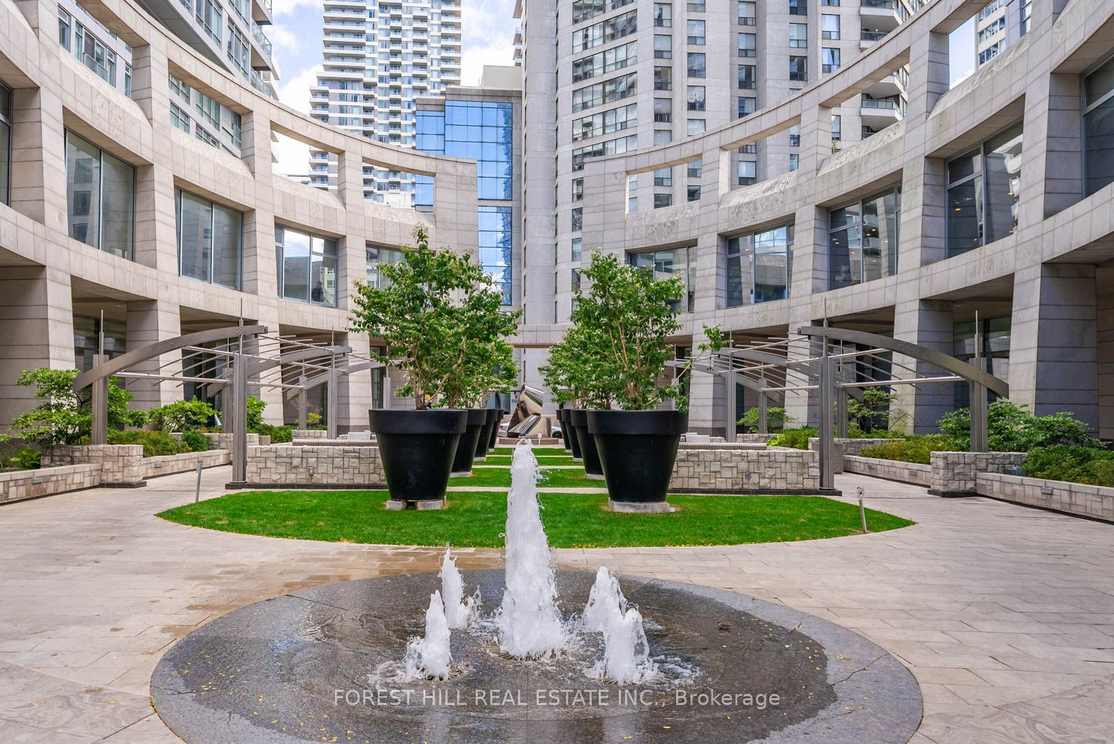 2191 Yonge Street 2311 Property Photo 1