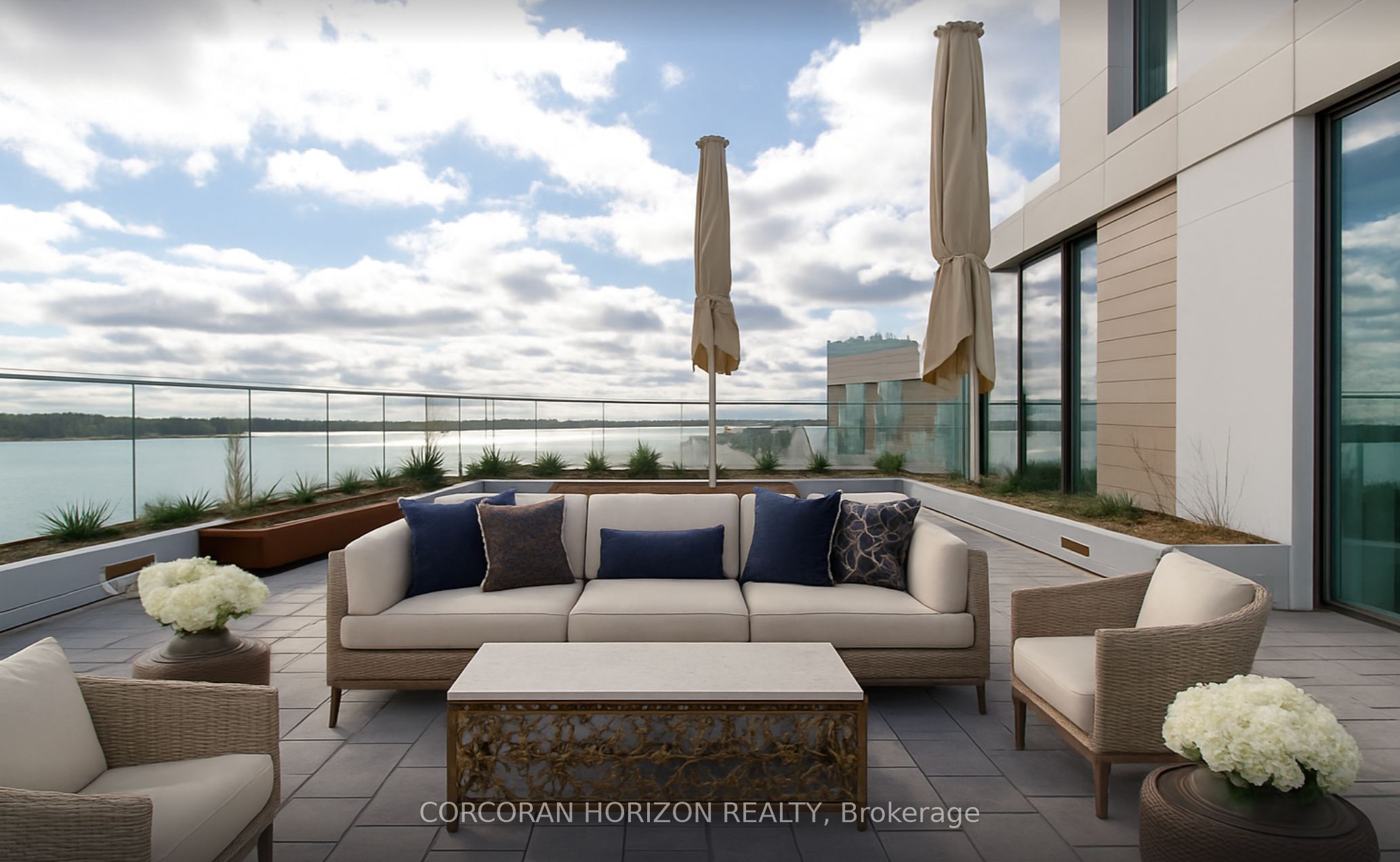 118 Merchants' Wharf N/A 912 Property Photo 1