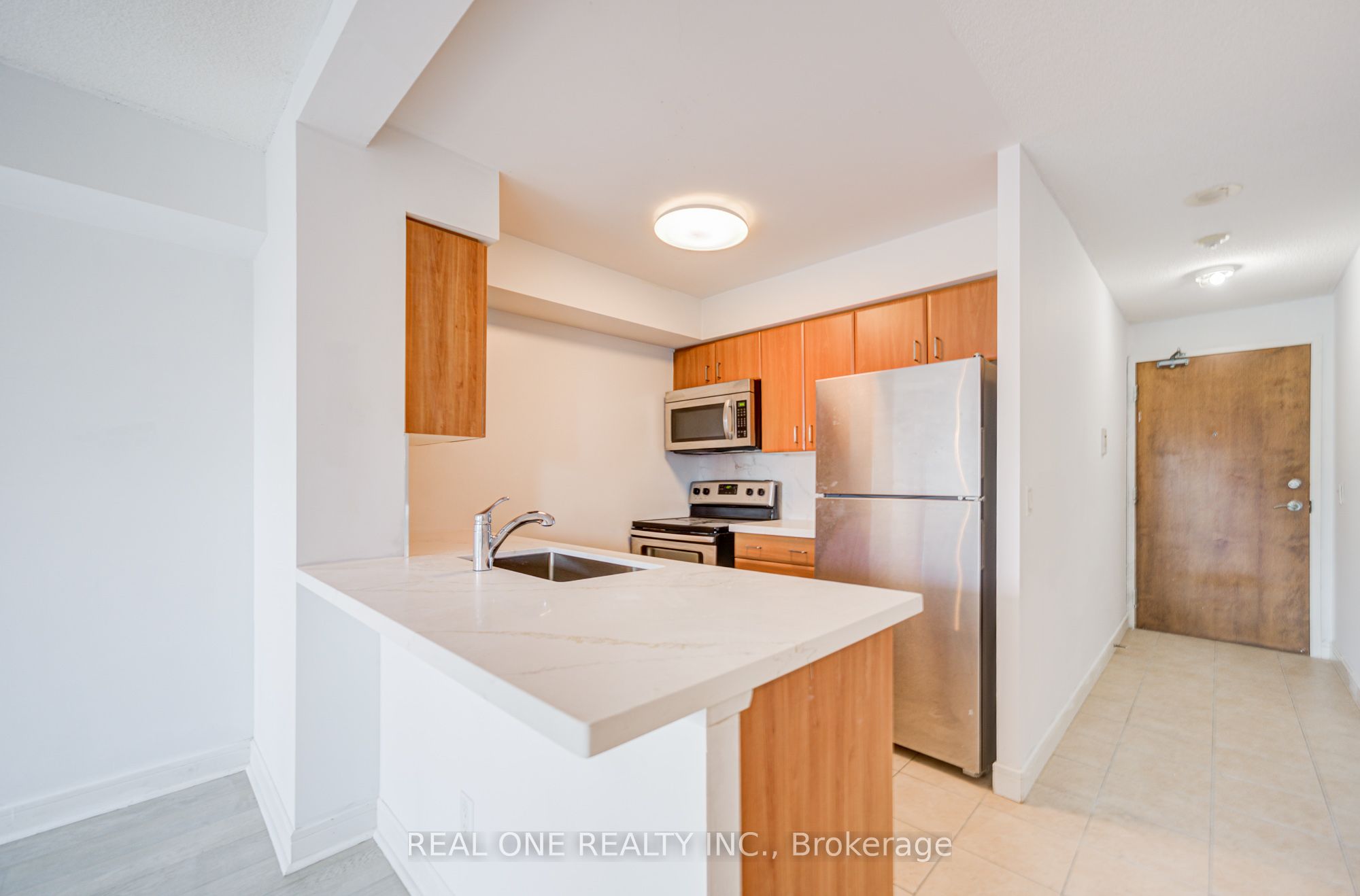 C12455838 Property Photo 17