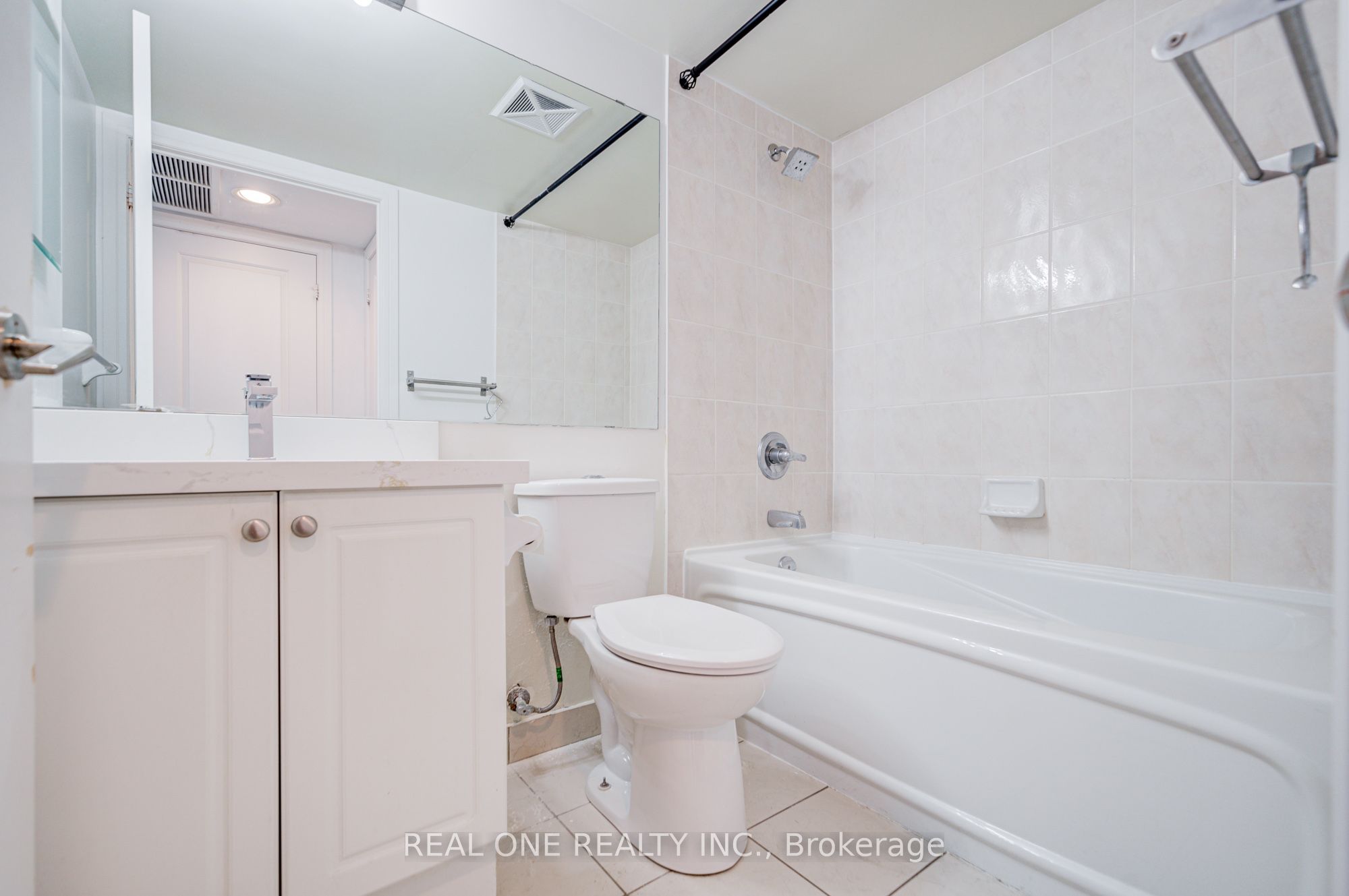 C12455838 Property Photo 29