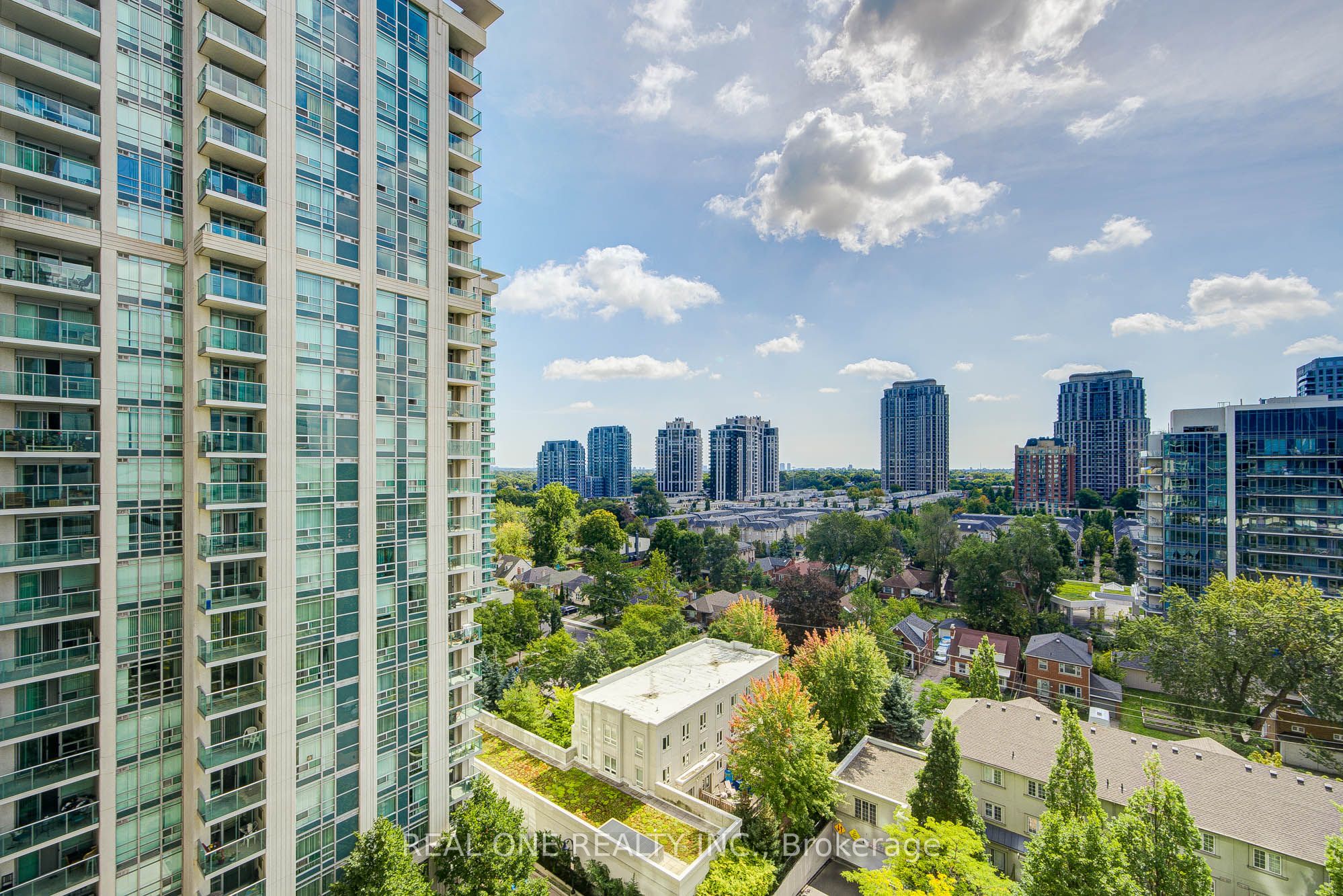 C12455838 Property Photo 41