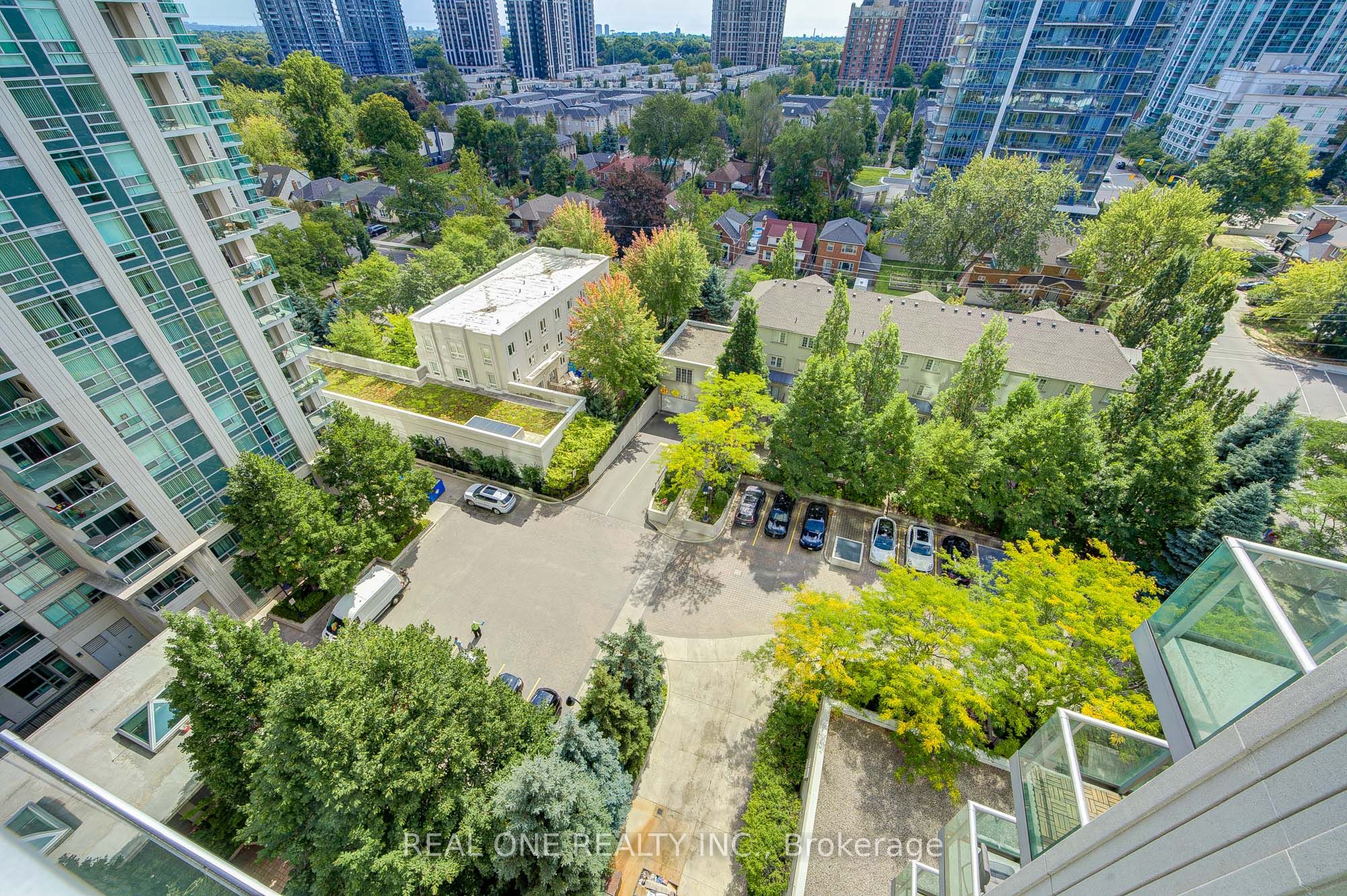 C12455838 Property Photo 42