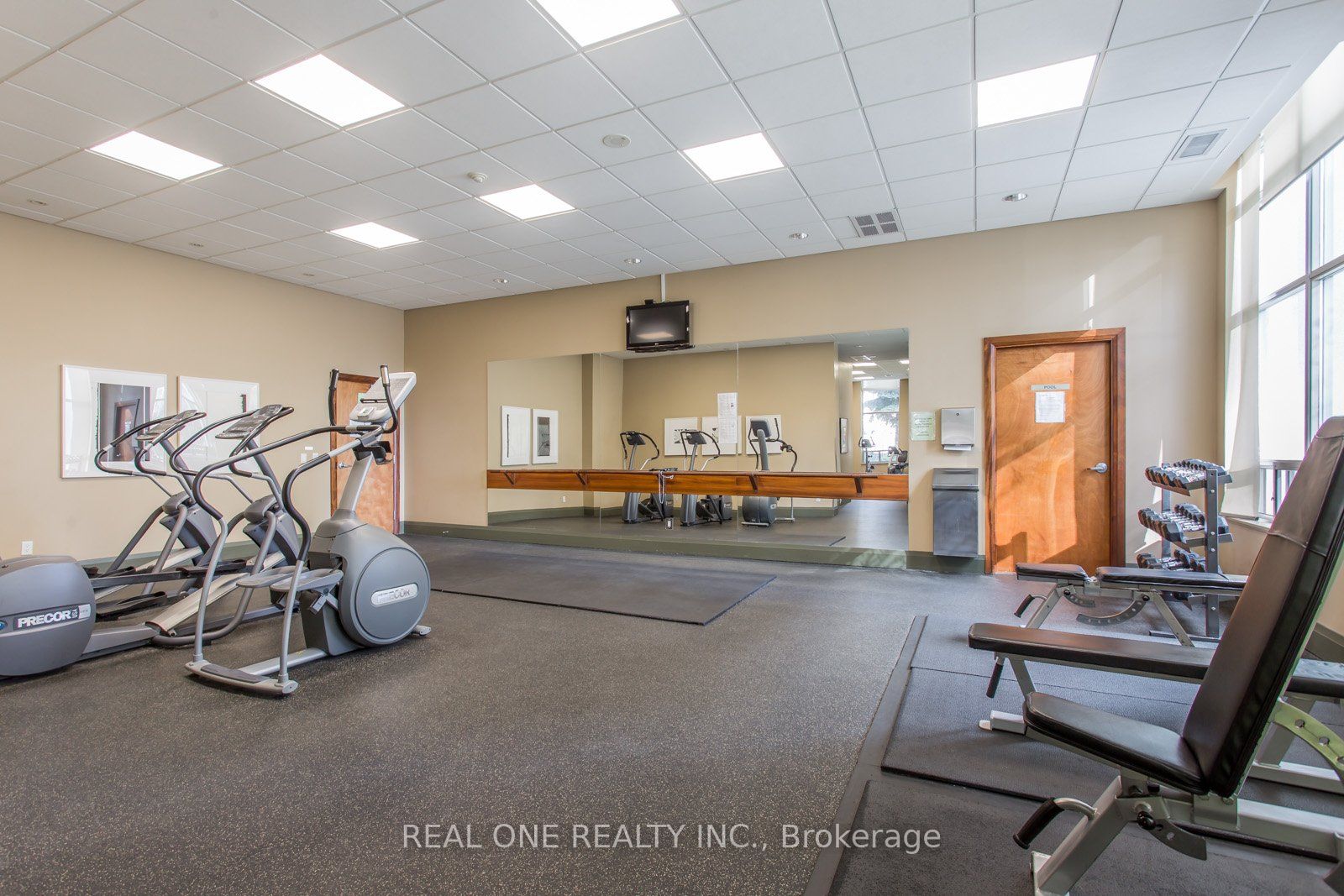 C12455838 Property Photo 47