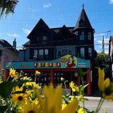 182 Dupont Street Property Photo 1