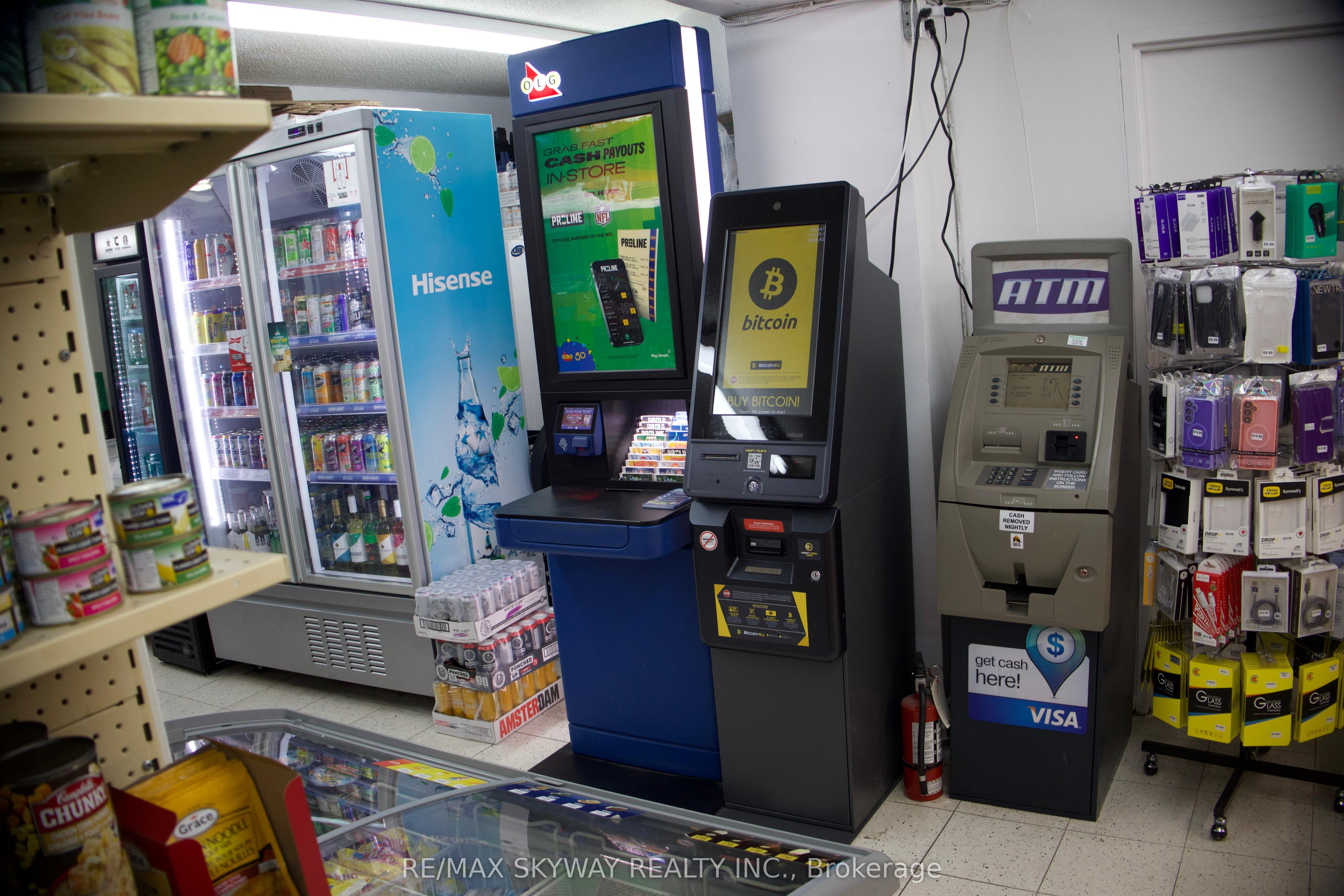 5 Old Sheppard Avenue 108 Property Photo 4