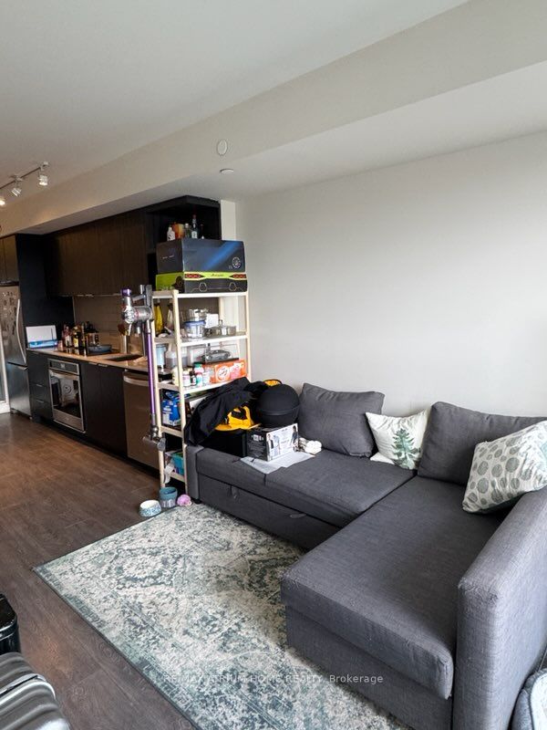 6 Sonic Way 2601 Property Photo 8