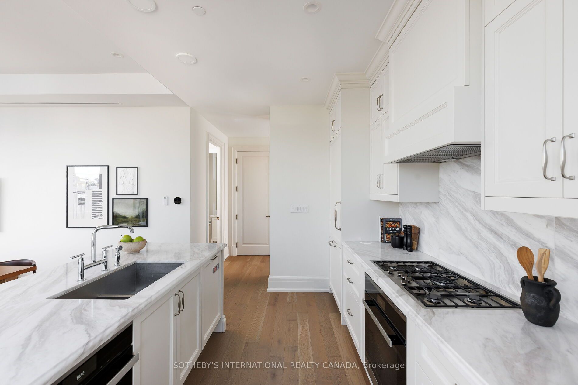 128 Hazelton Avenue 301 Property Photo 20