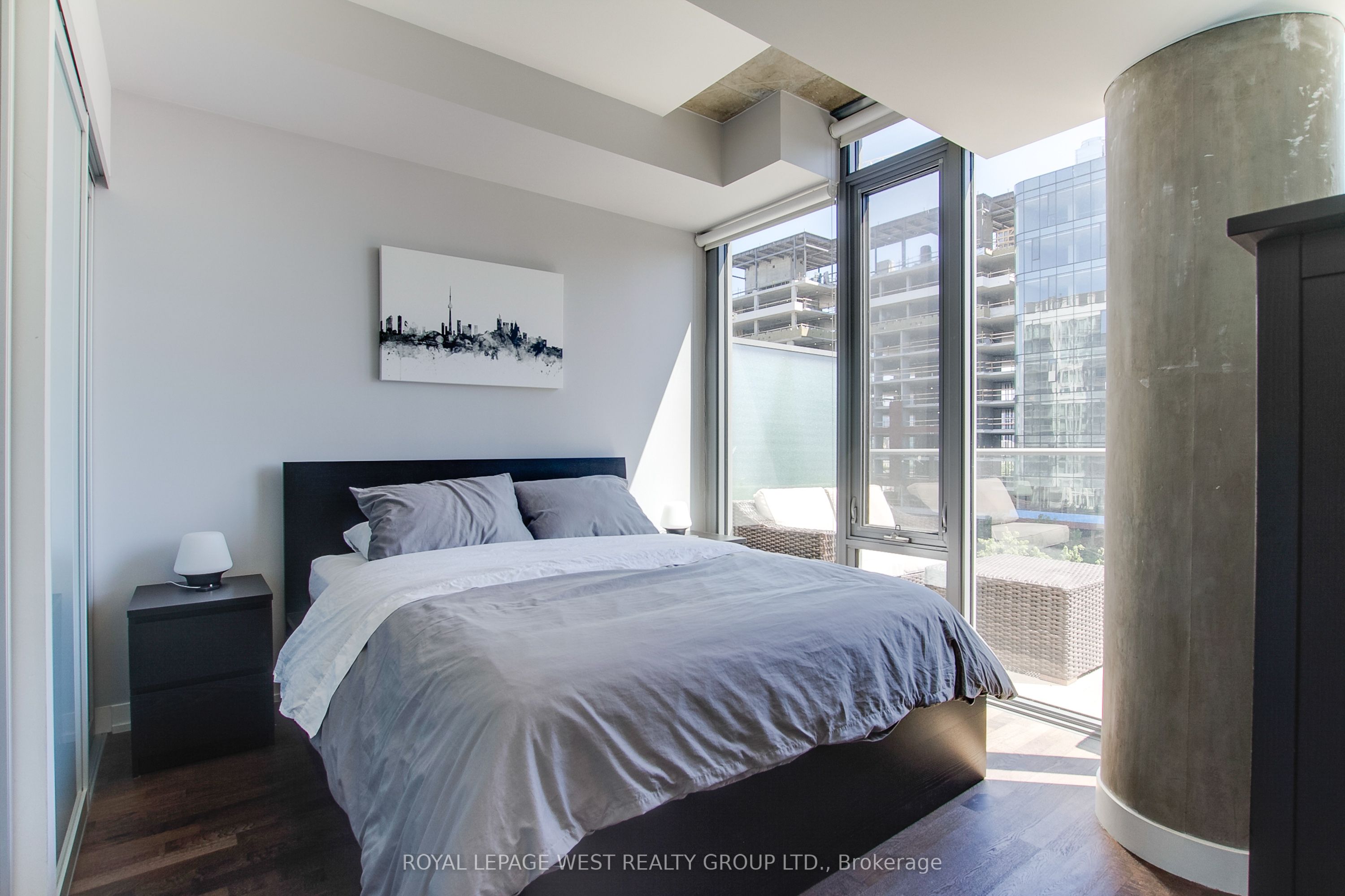 650 King Street W 907 Property Photo 12