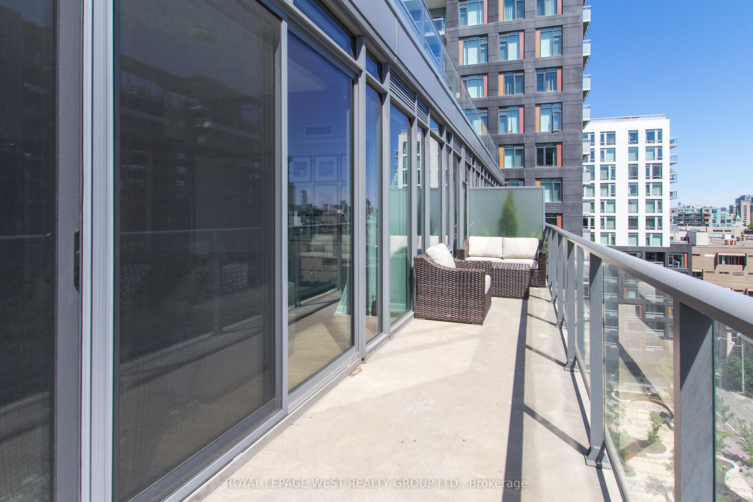 650 King Street W 907 Property Photo 19