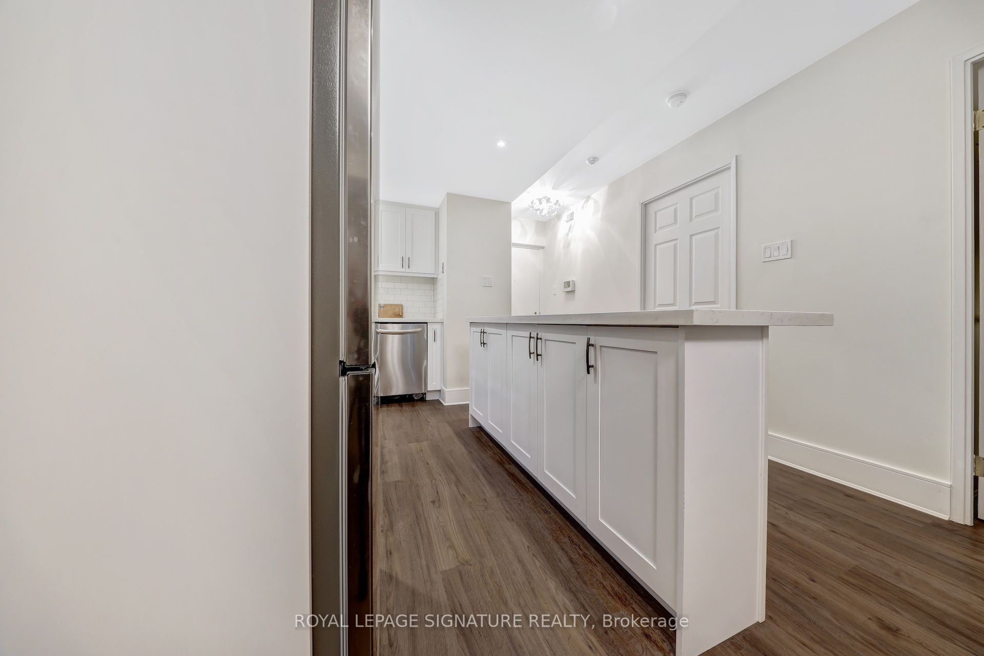 88 Charles Street E 310 Property Photo 9