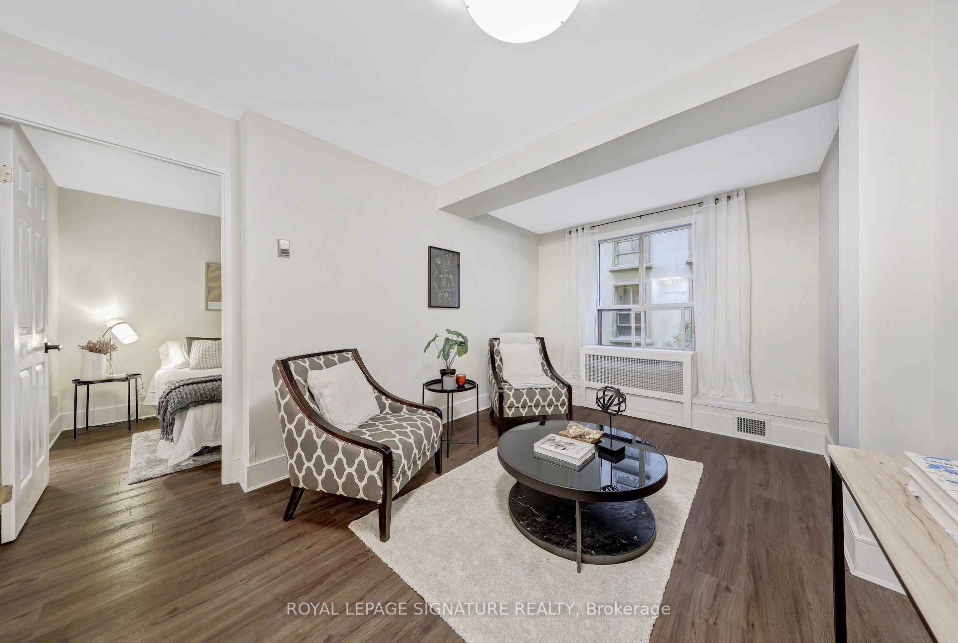 88 Charles Street E 310 Property Photo 10