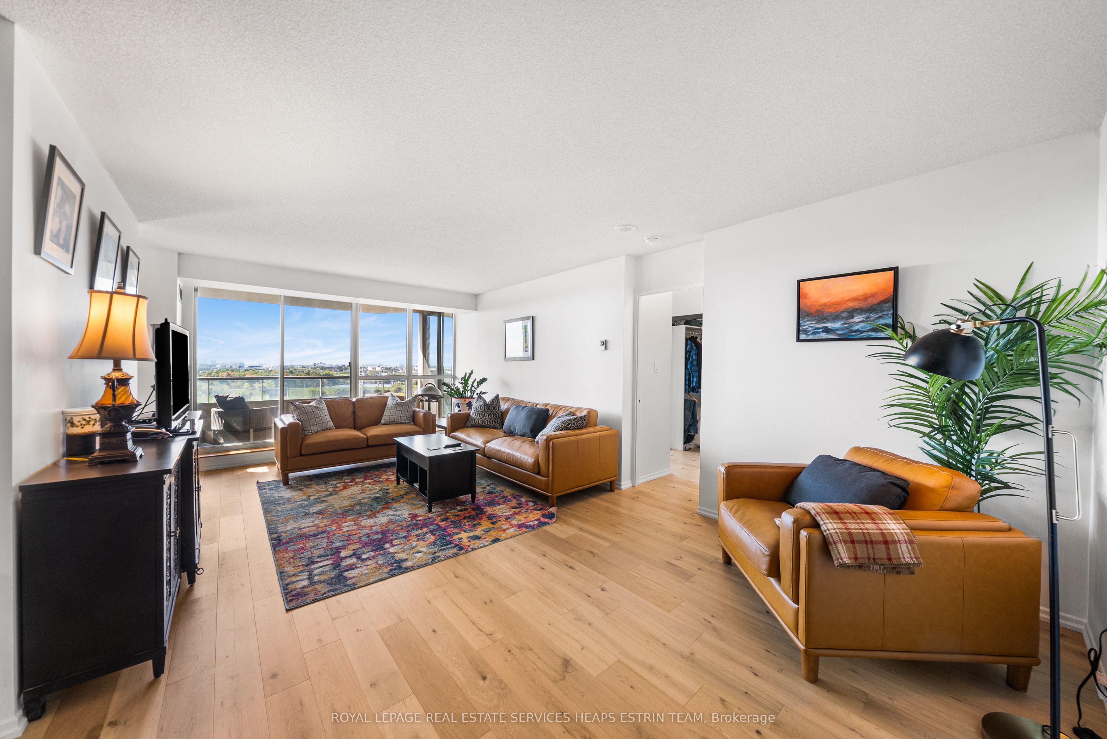 10 Torresdale Avenue 1406 Property Photo 1