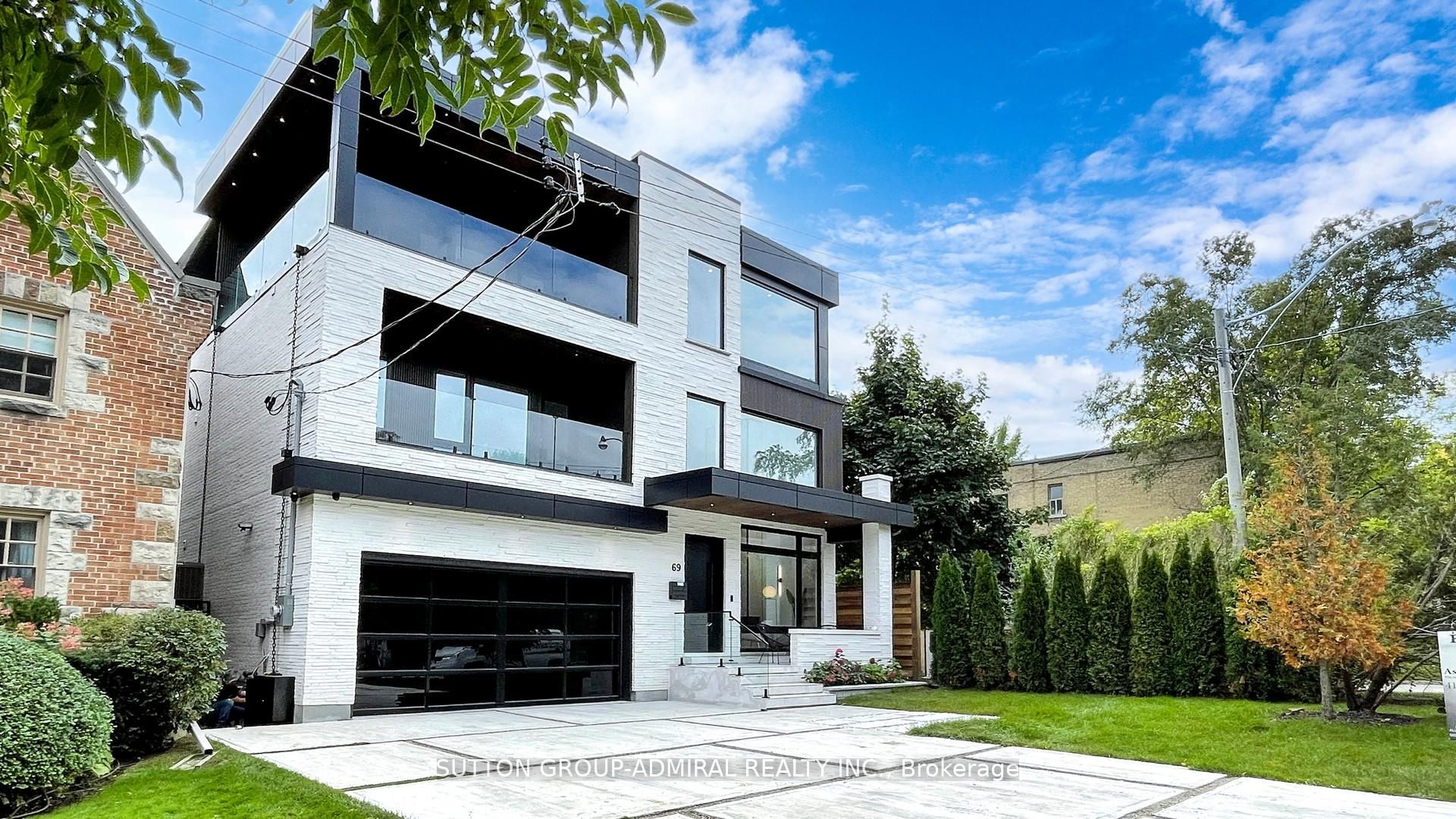 69 Elderwood Drive Property Photo 1