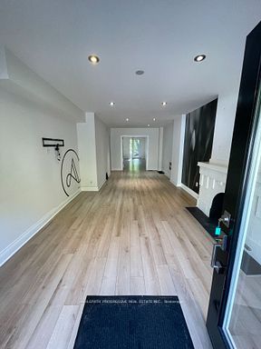 493 Davenport Road Property Photo 8