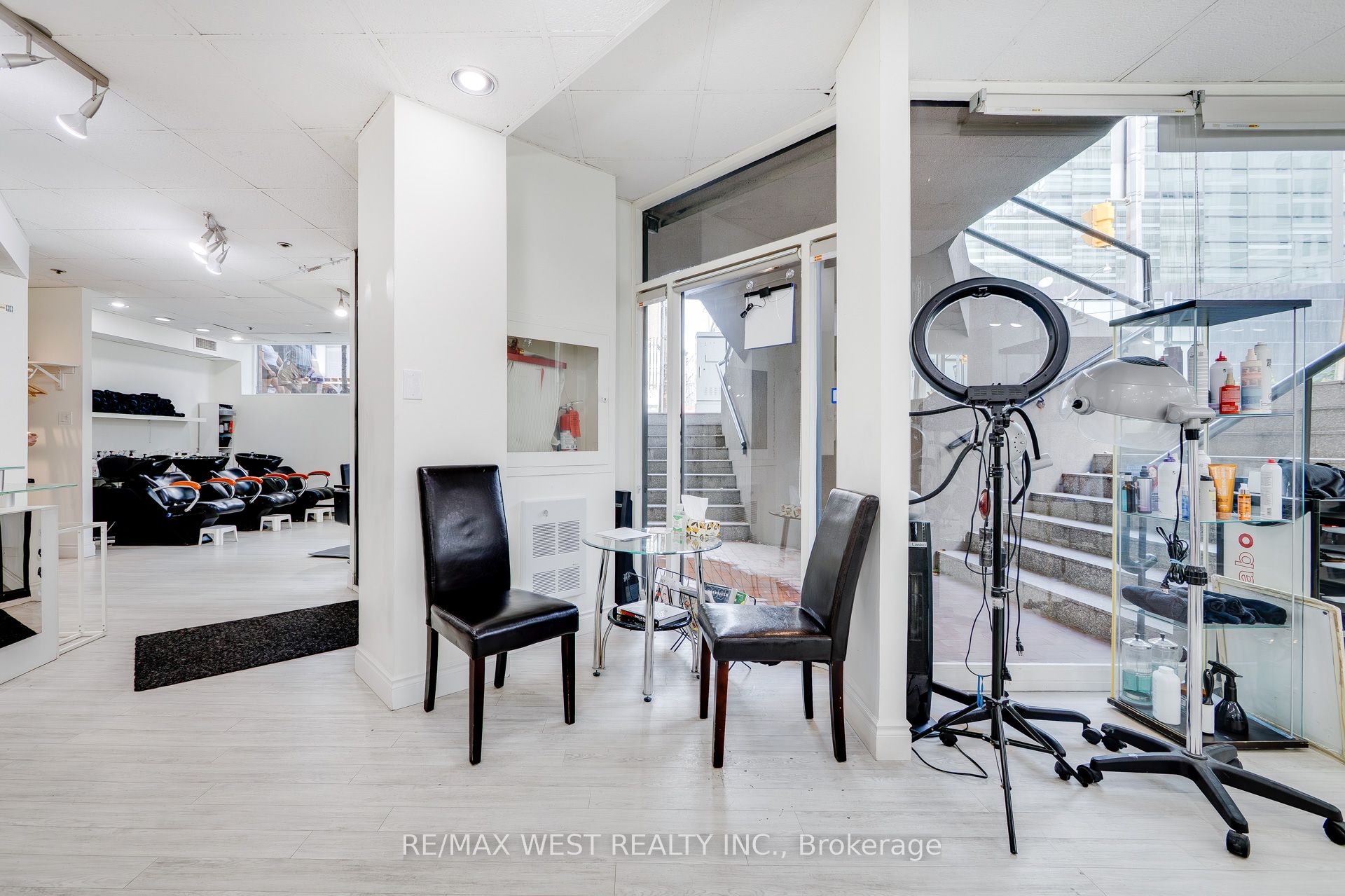 1300 Bay Street Property Photo 22