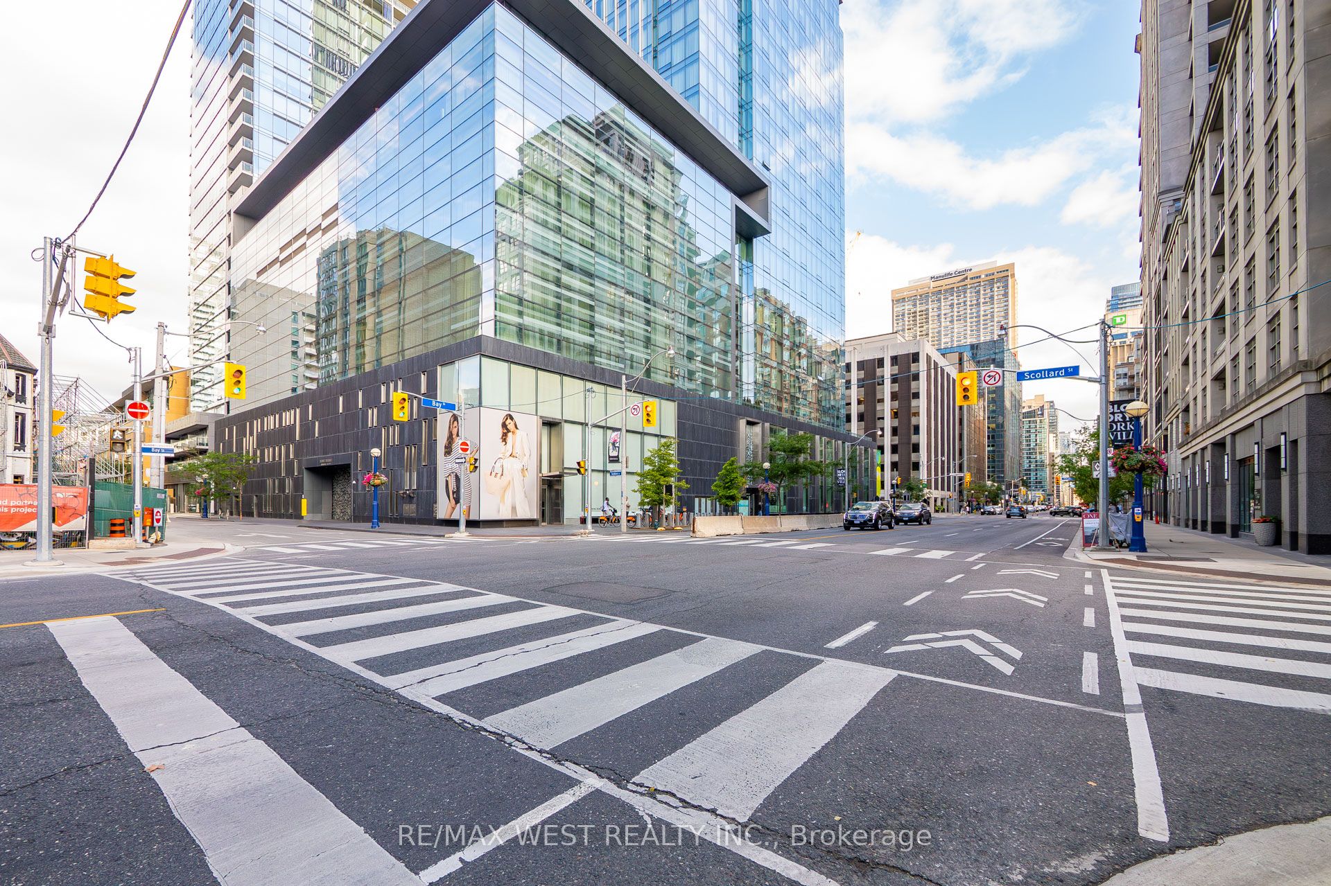 1300 Bay Street Property Photo 33