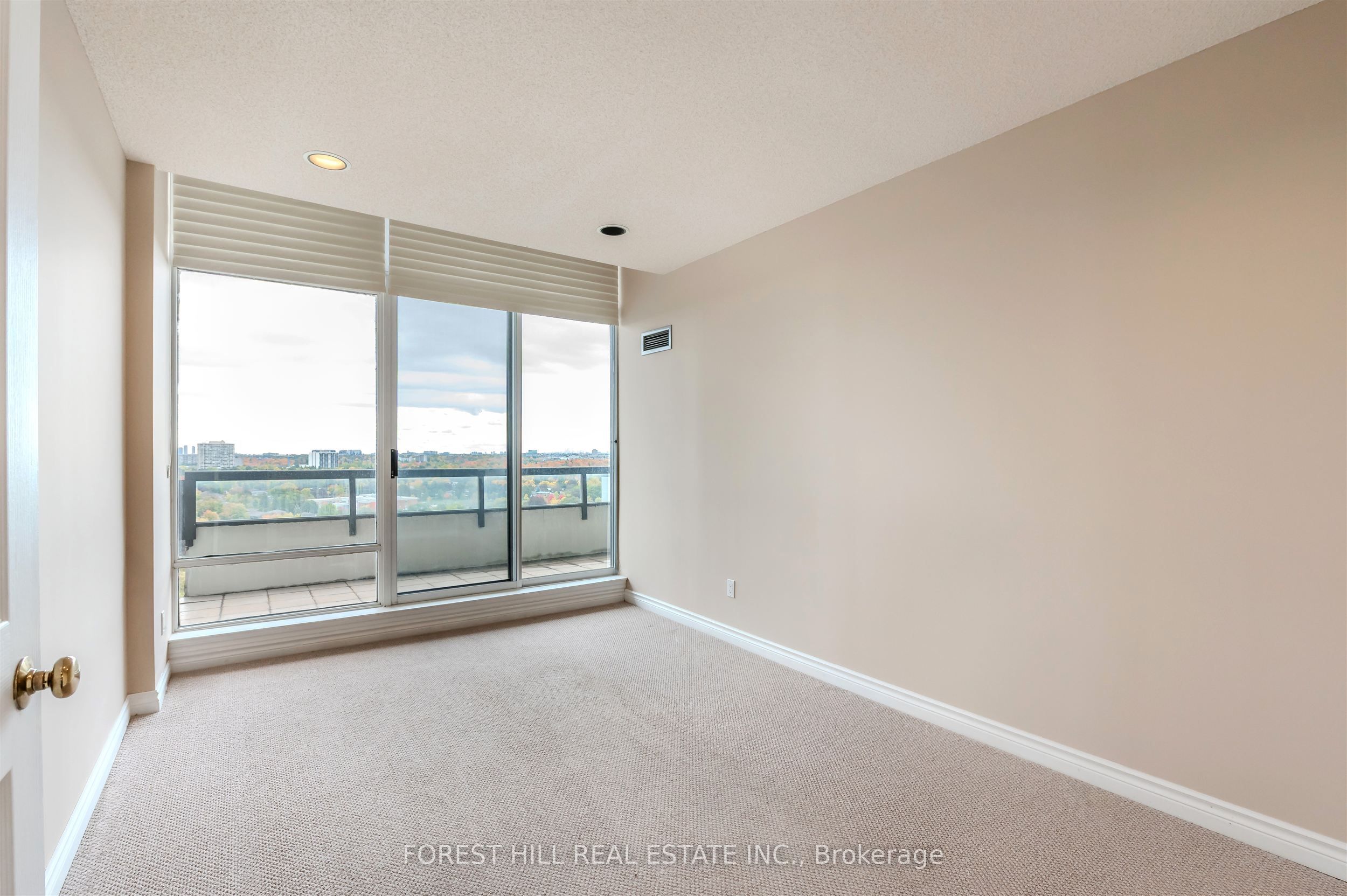 1131 Se Steeles Avenue W Ph103 Property Photo 25