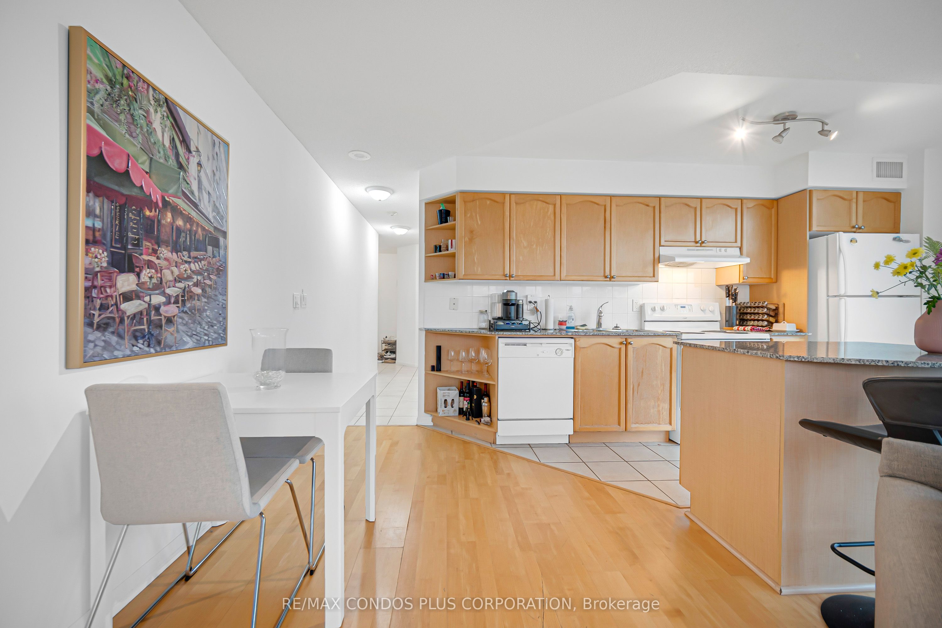 231 Fort York Boulevard 1609 Property Photo 11