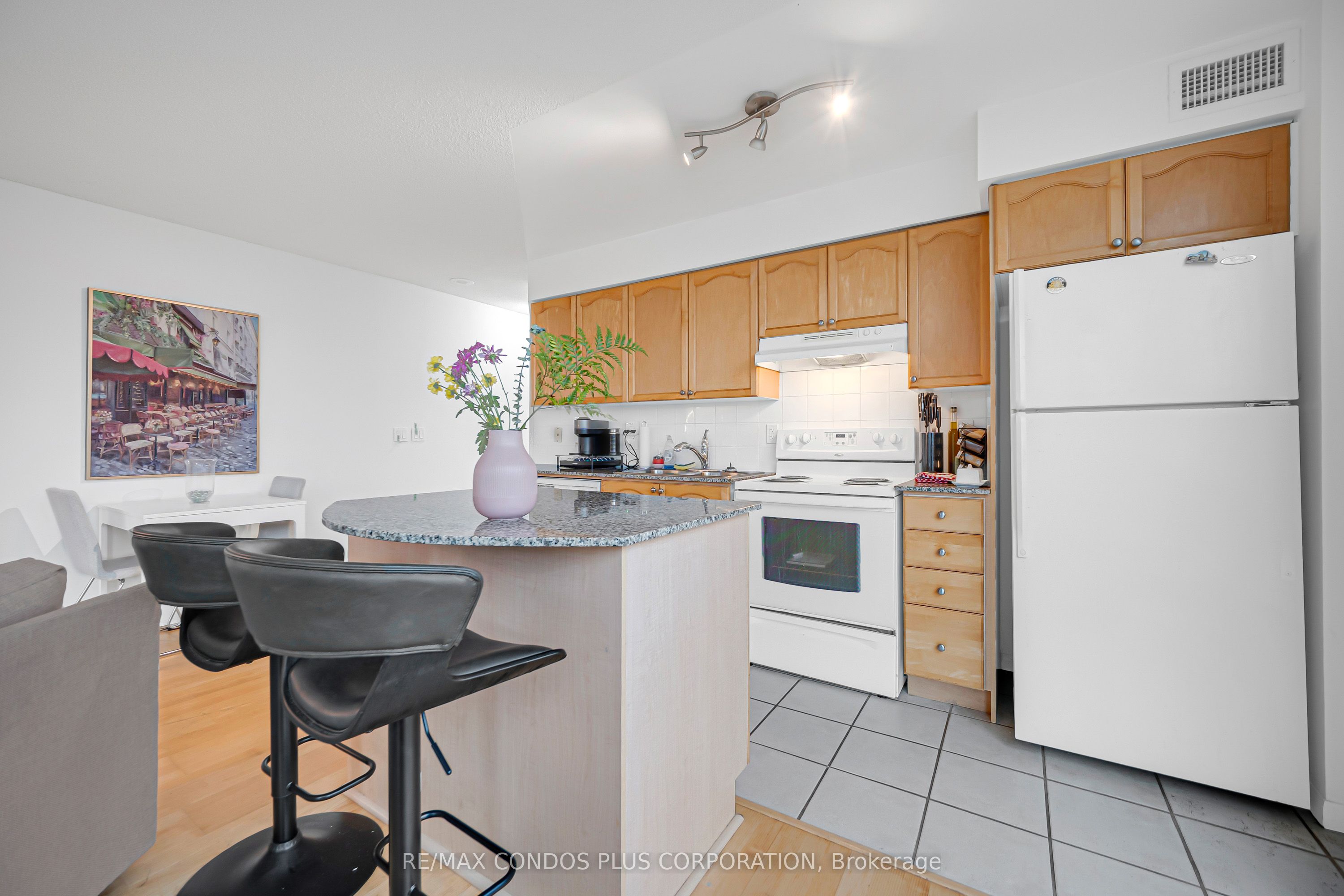 231 Fort York Boulevard 1609 Property Photo 12