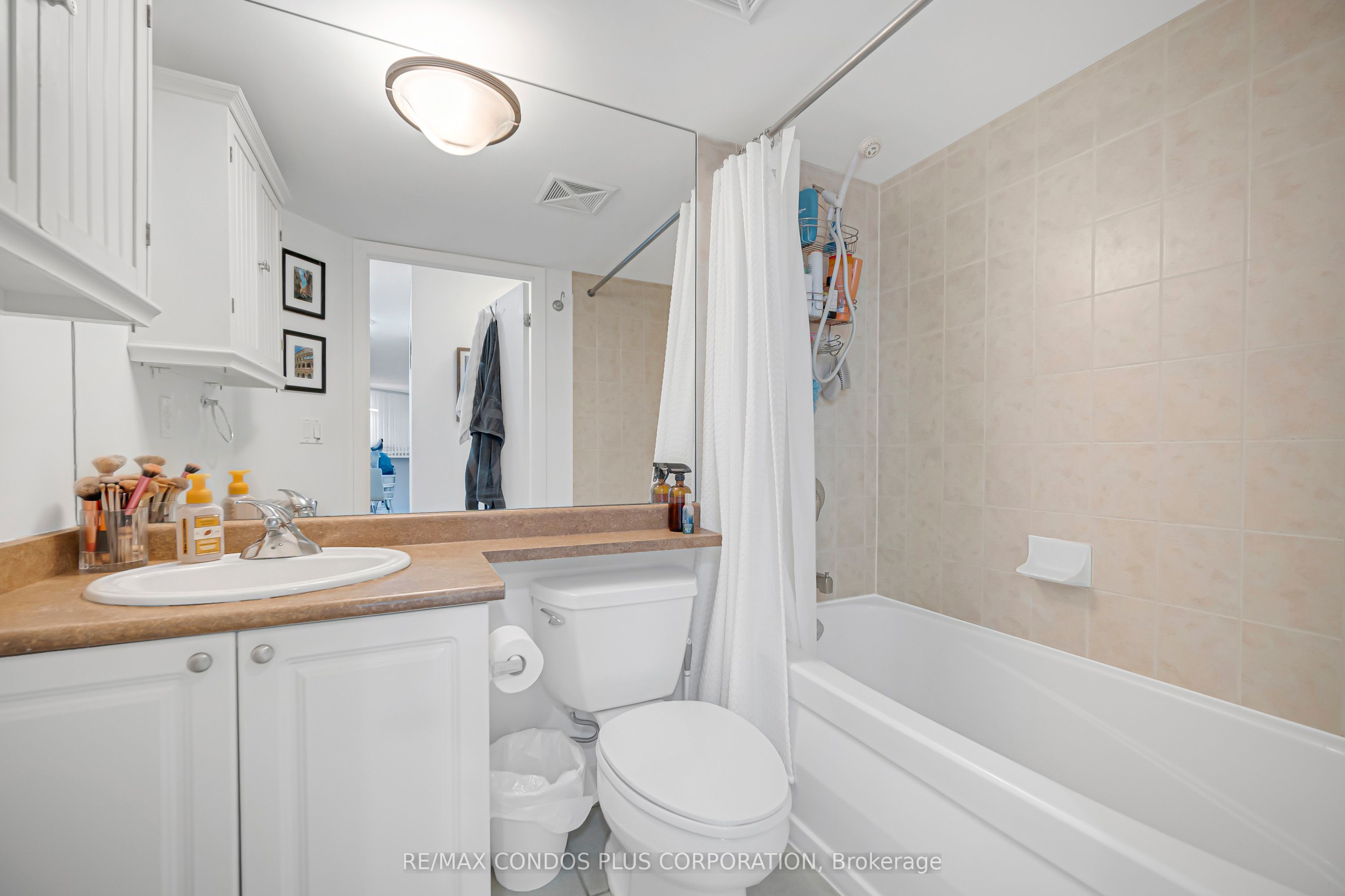 231 Fort York Boulevard 1609 Property Photo 18