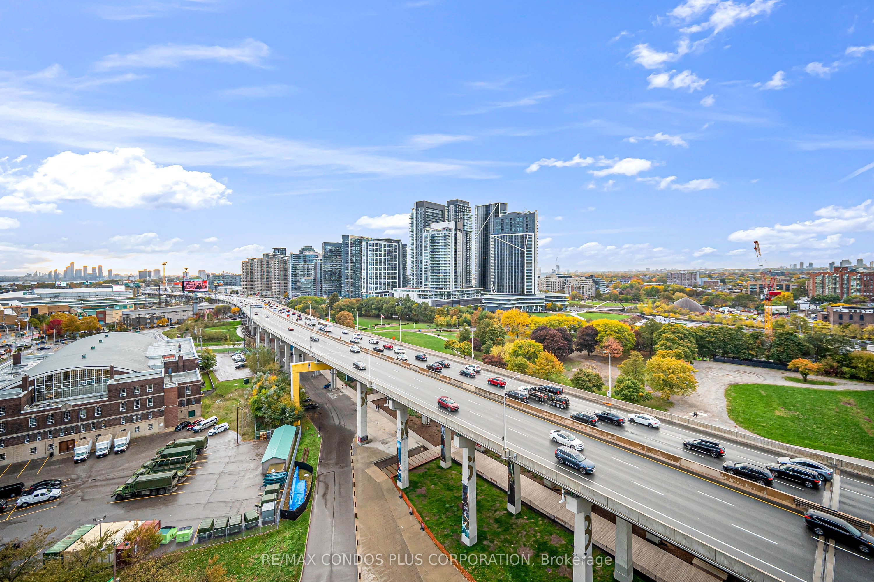 231 Fort York Boulevard 1609 Property Photo 25