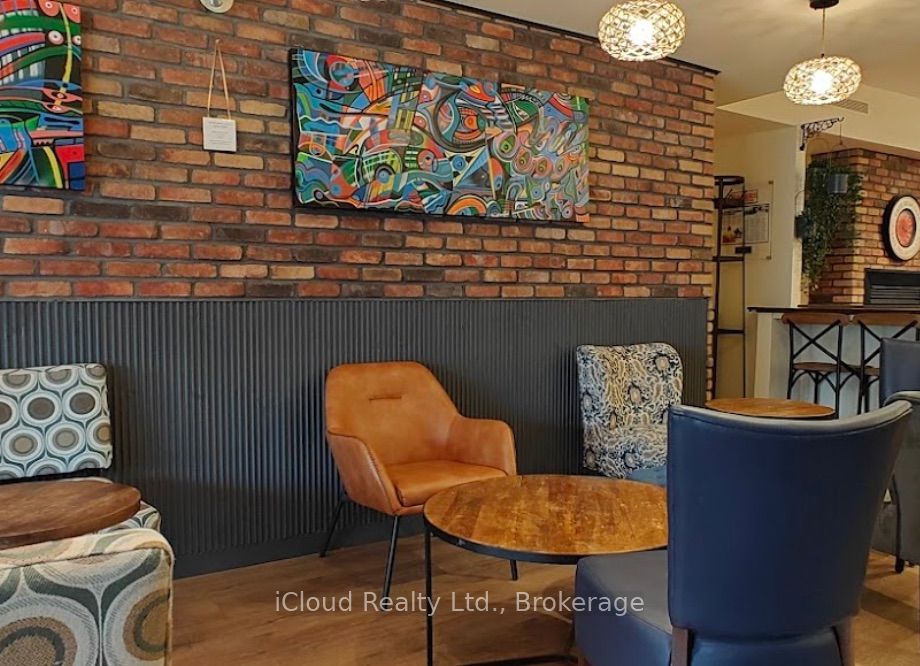 1116 Eglinton Avenue W Retail Unit Property Photo 6