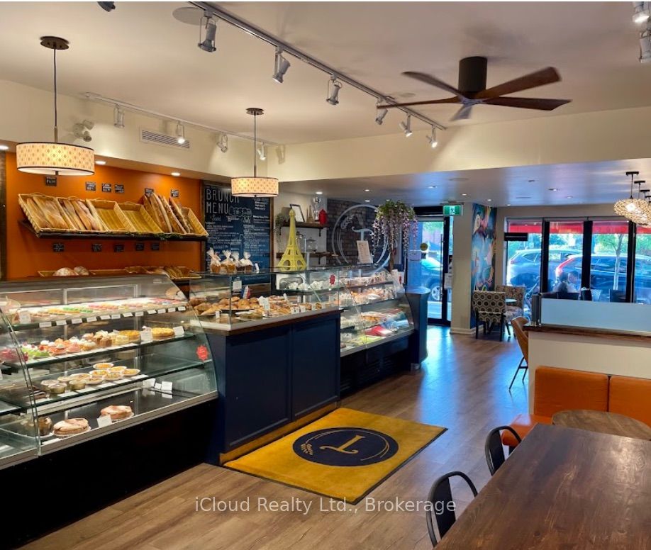 1116 Eglinton Avenue W Retail Unit Property Photo 9