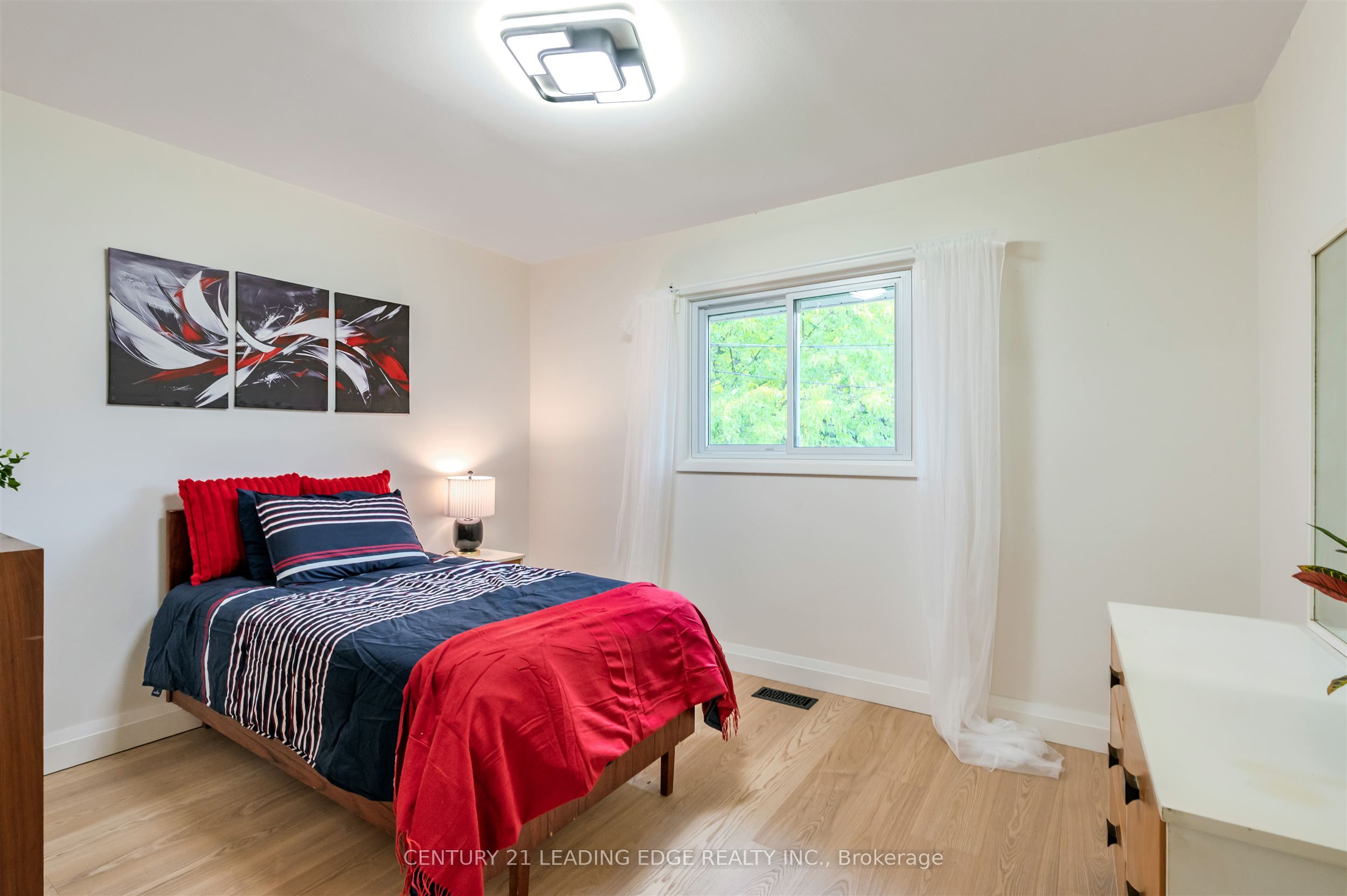 112 Wyndcliff Crescent Property Photo 21