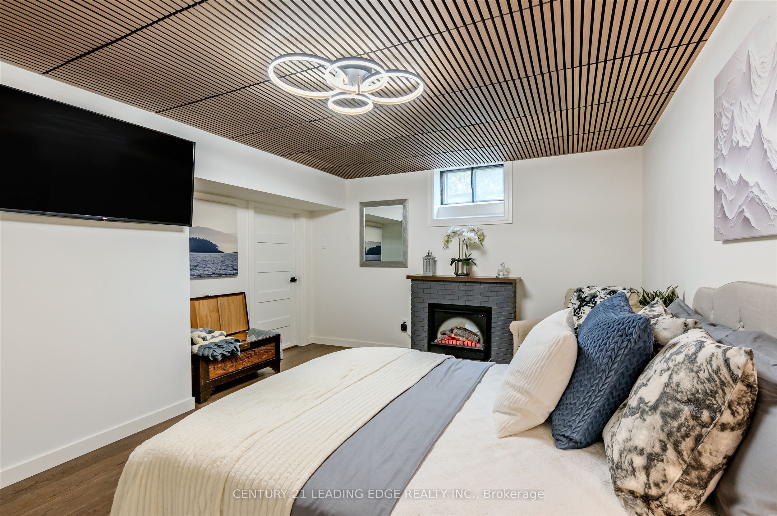 112 Wyndcliff Crescent Property Photo 30