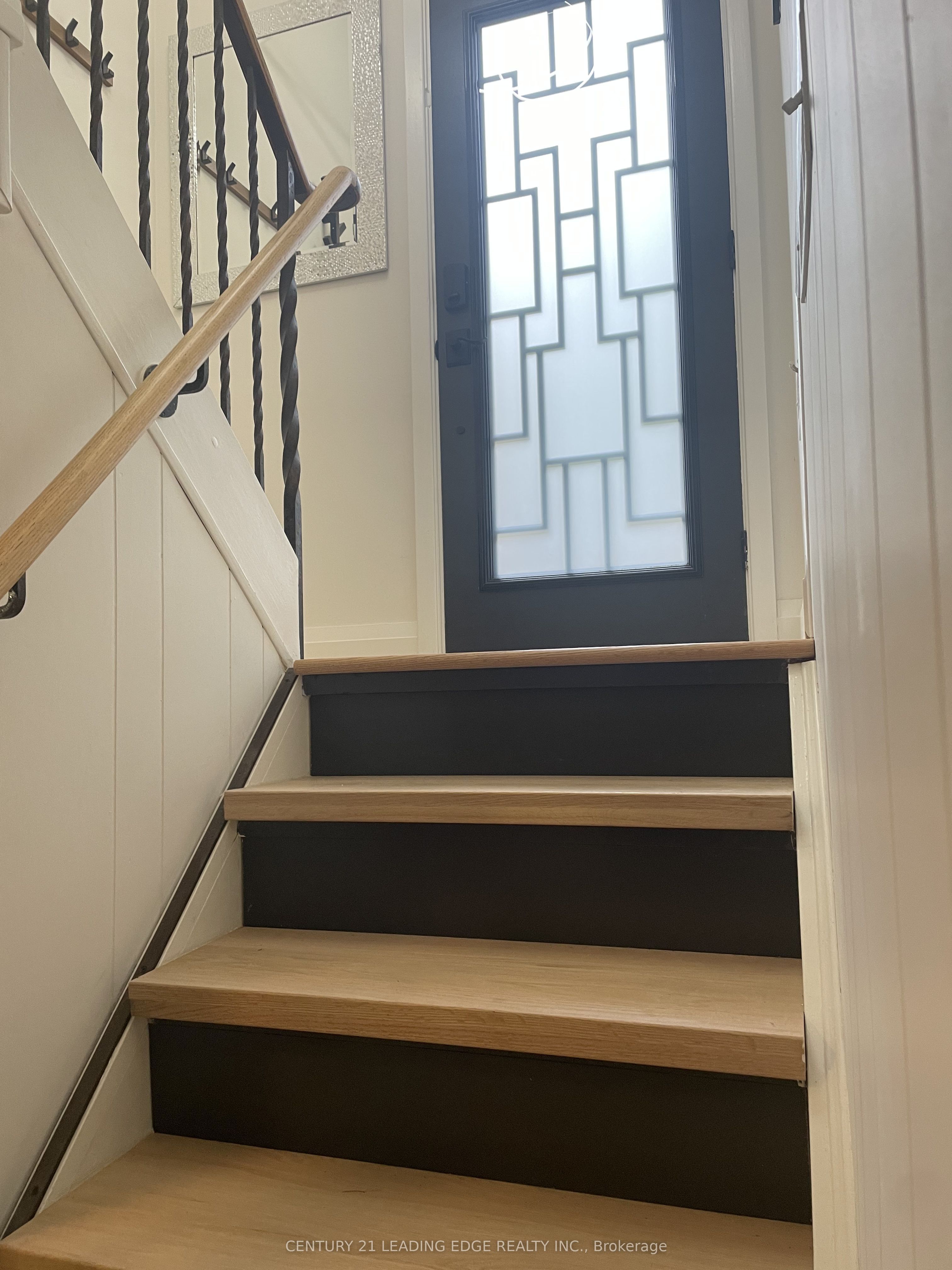 112 Wyndcliff Crescent Property Photo 41