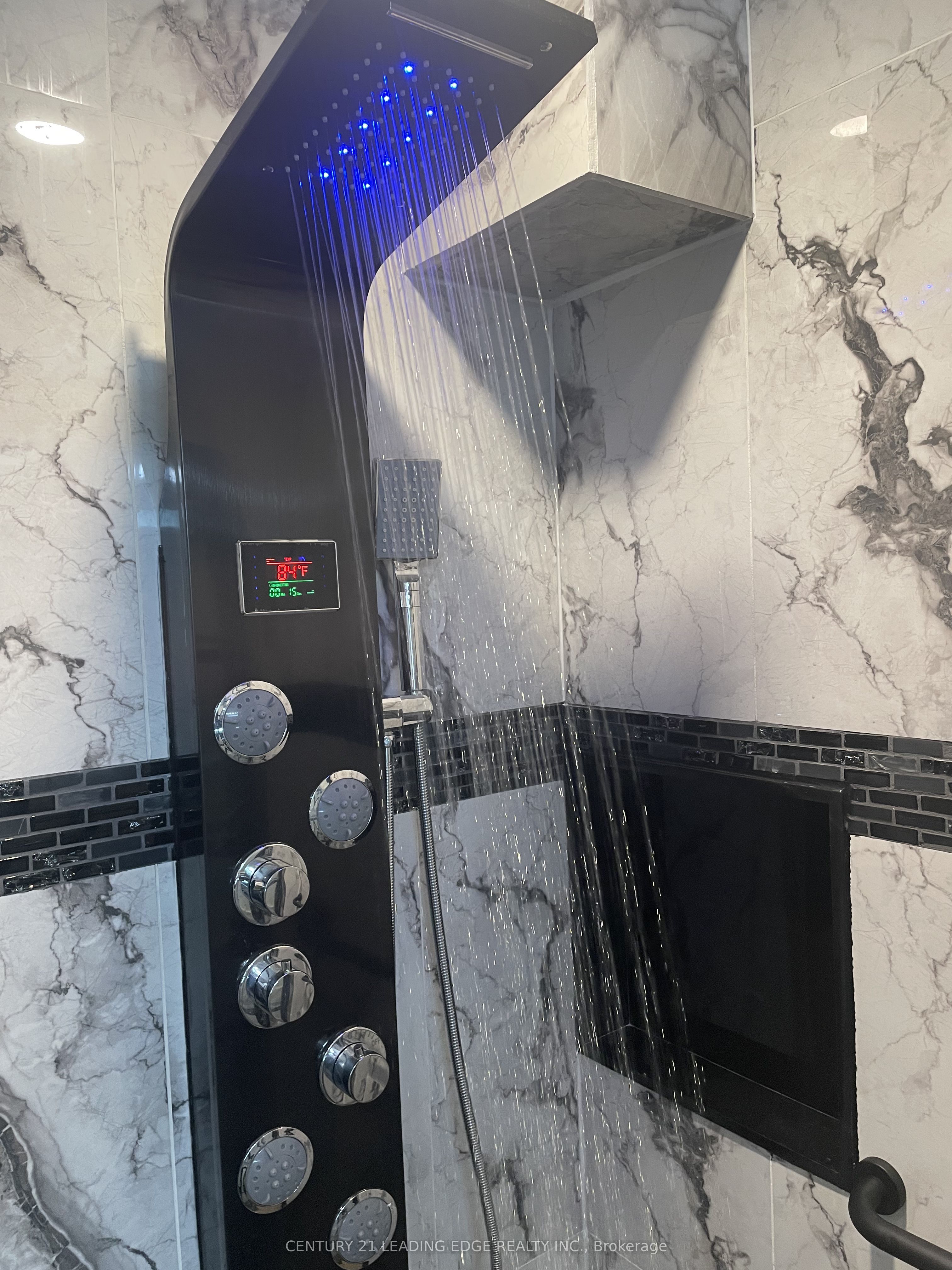 112 Wyndcliff Crescent Property Photo 42