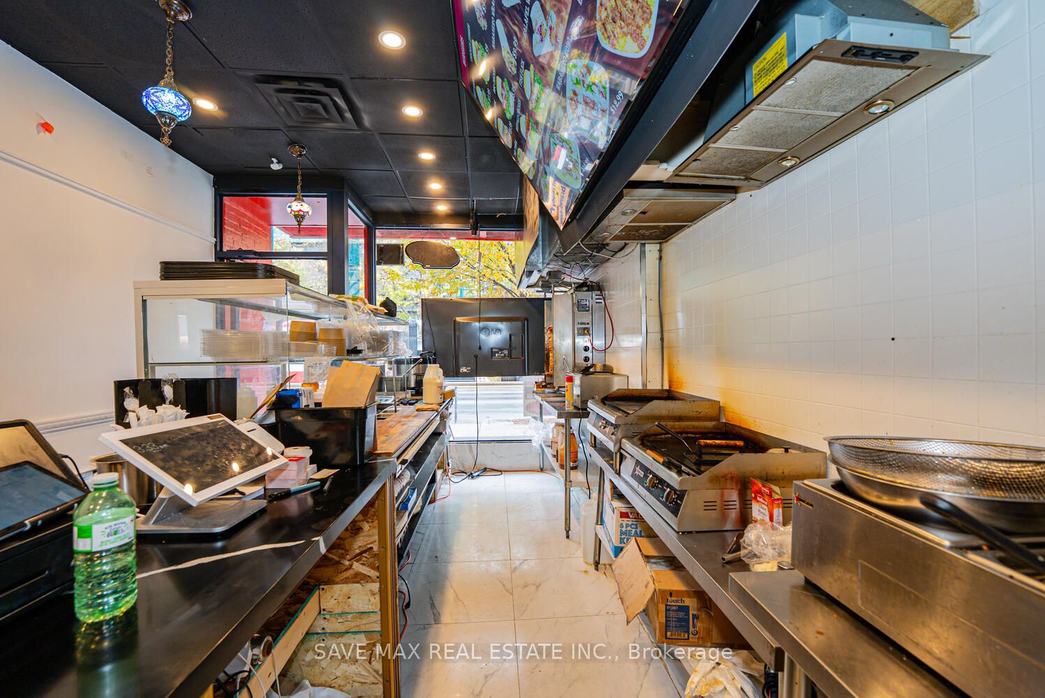 656 Spadina Avenue Property Photo 6