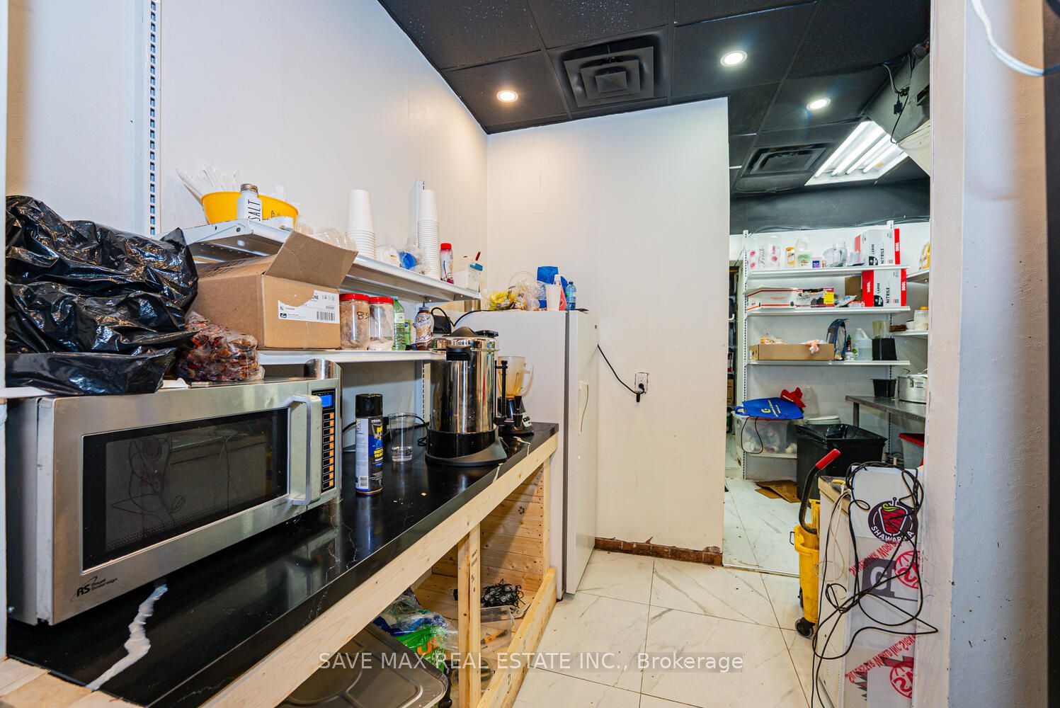 656 Spadina Avenue Property Photo 10