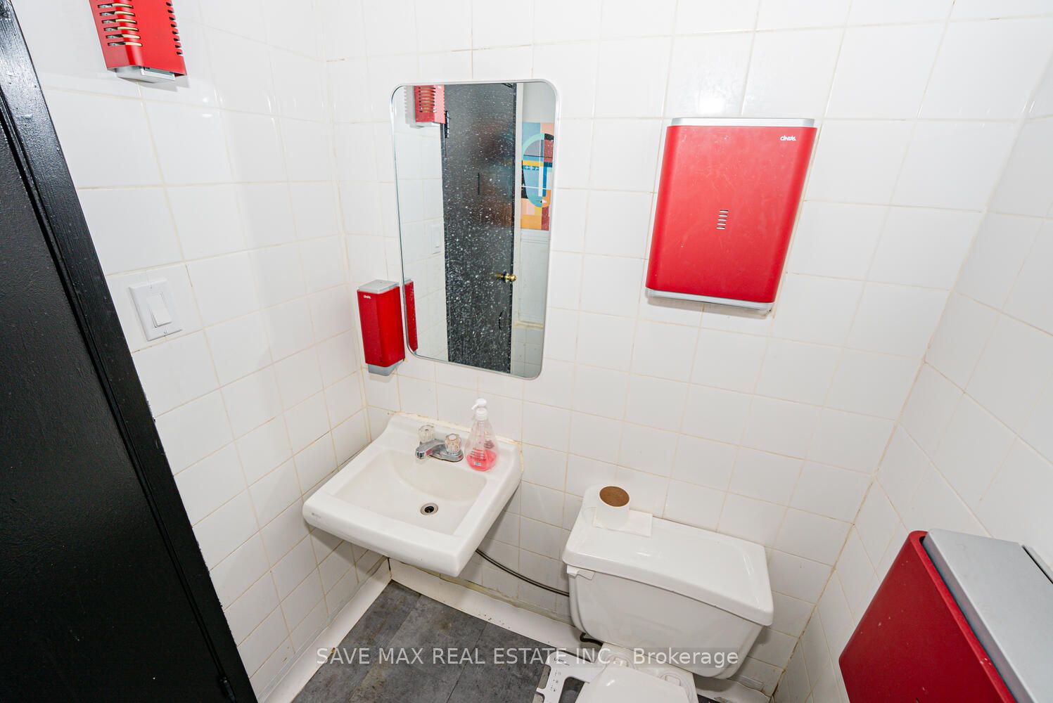 656 Spadina Avenue Property Photo 22