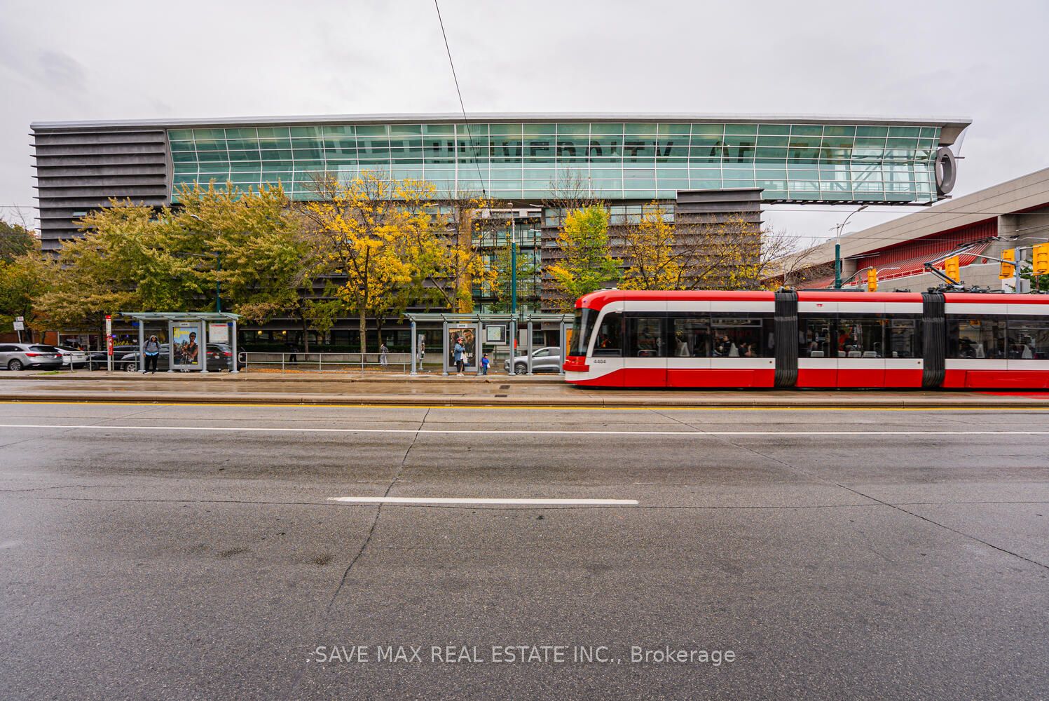 656 Spadina Avenue Property Photo 24