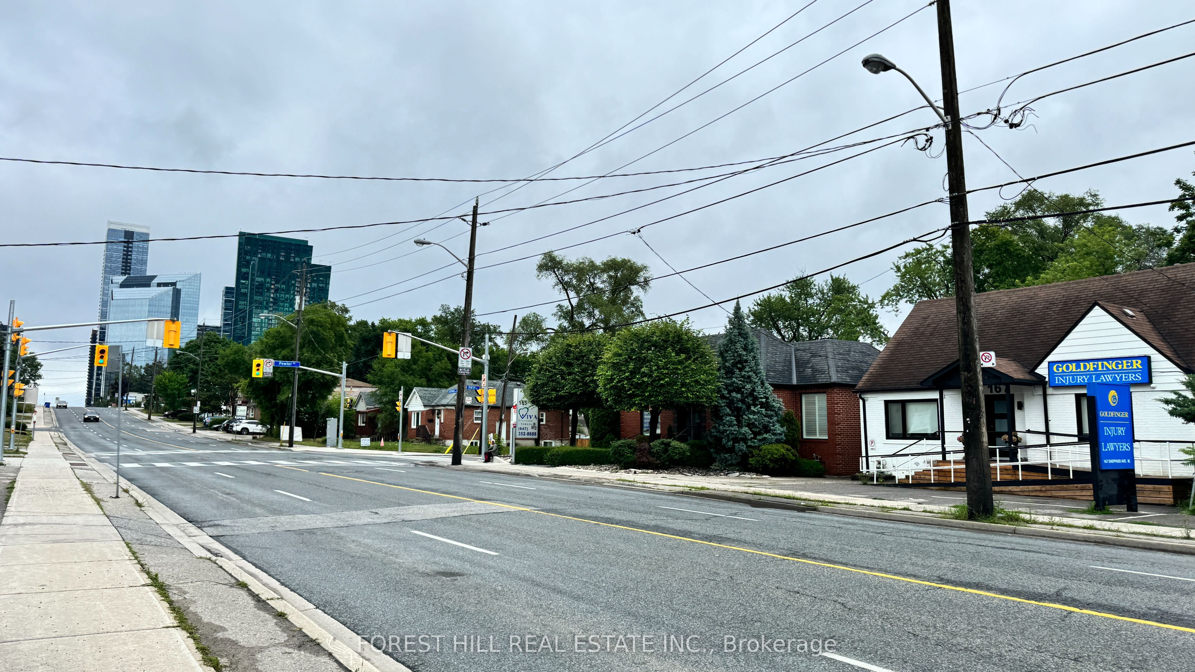 168 Sheppard Avenue W Property Photo 2