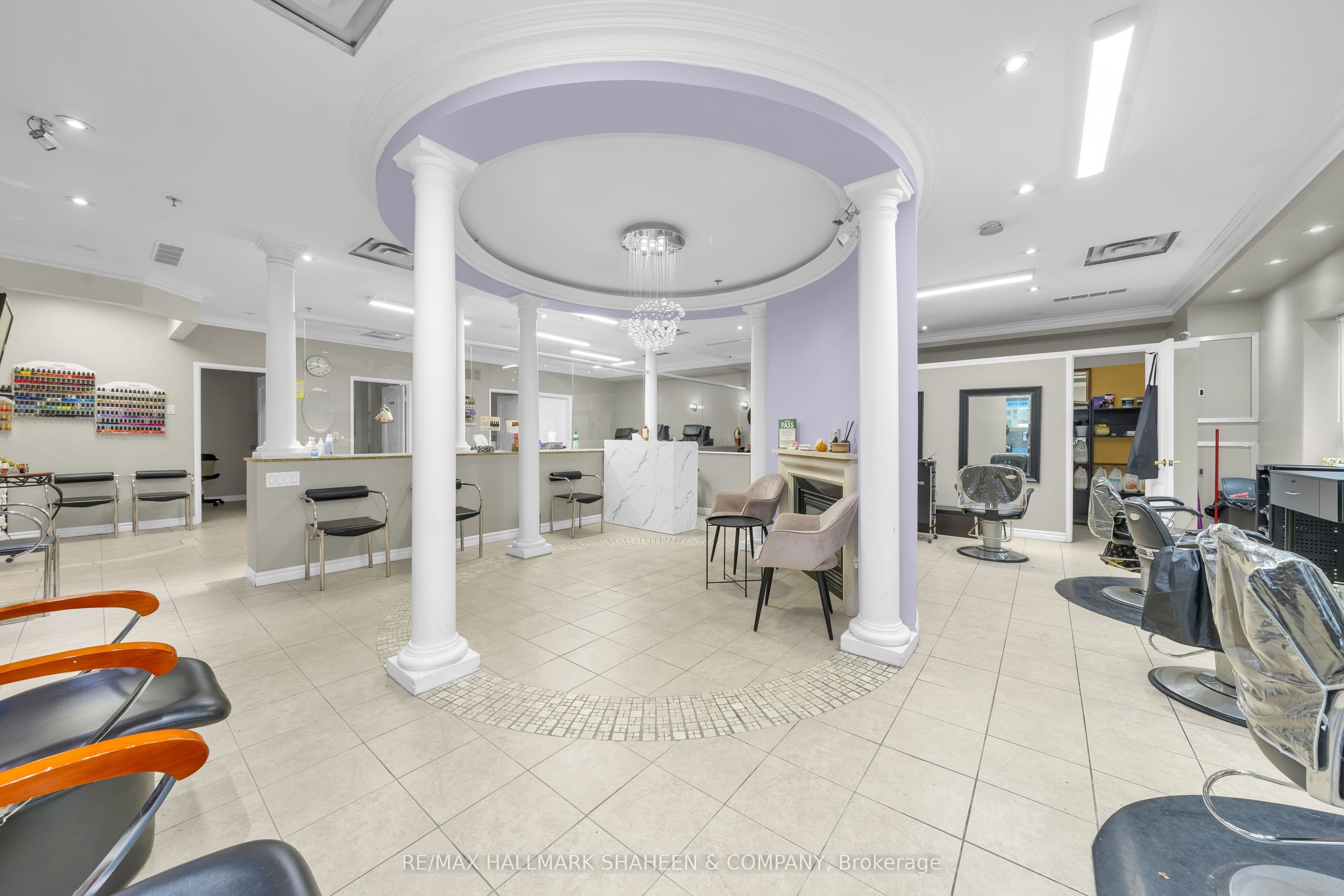 4823 Leslie Street Property Photo 10