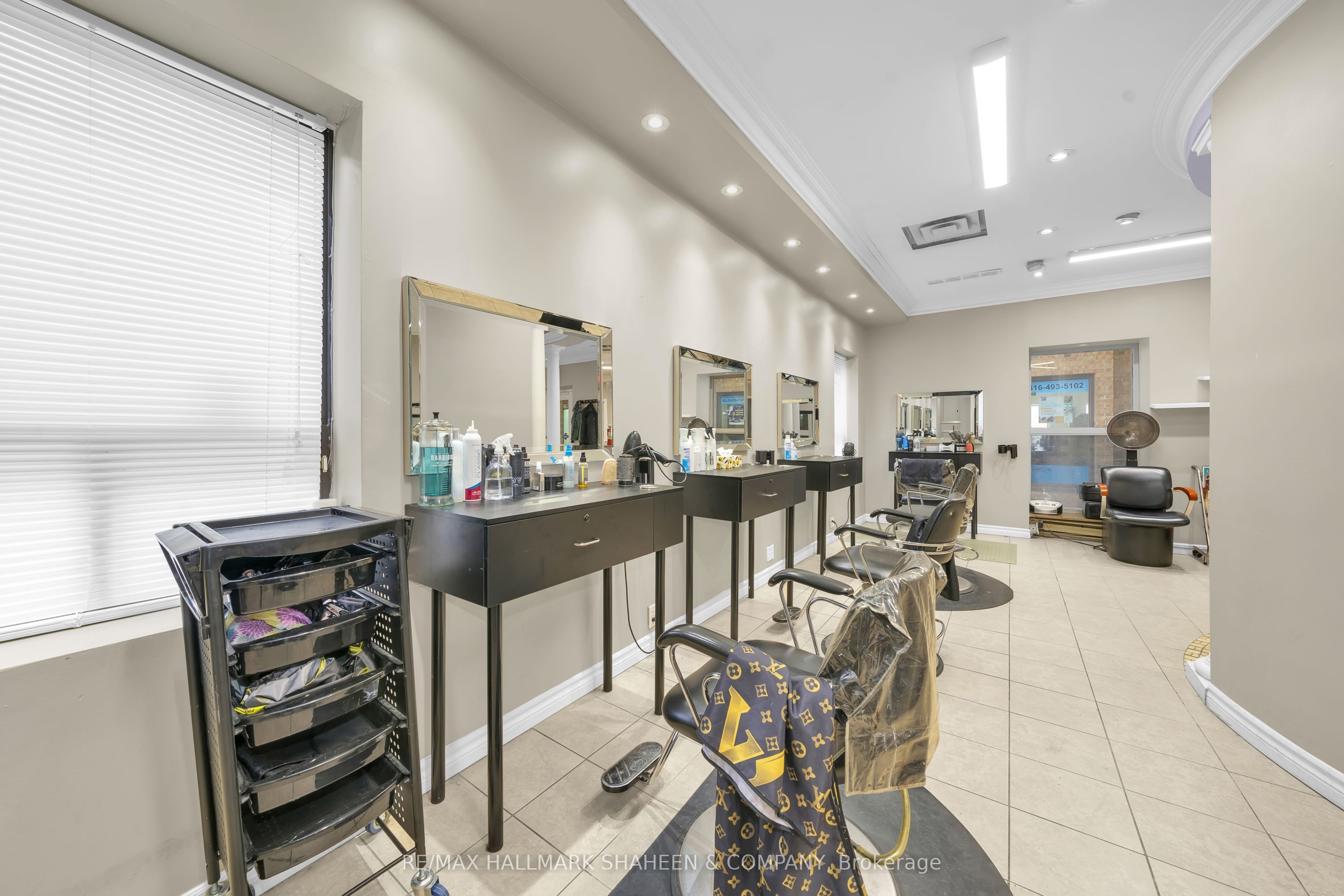 4823 Leslie Street Property Photo 14