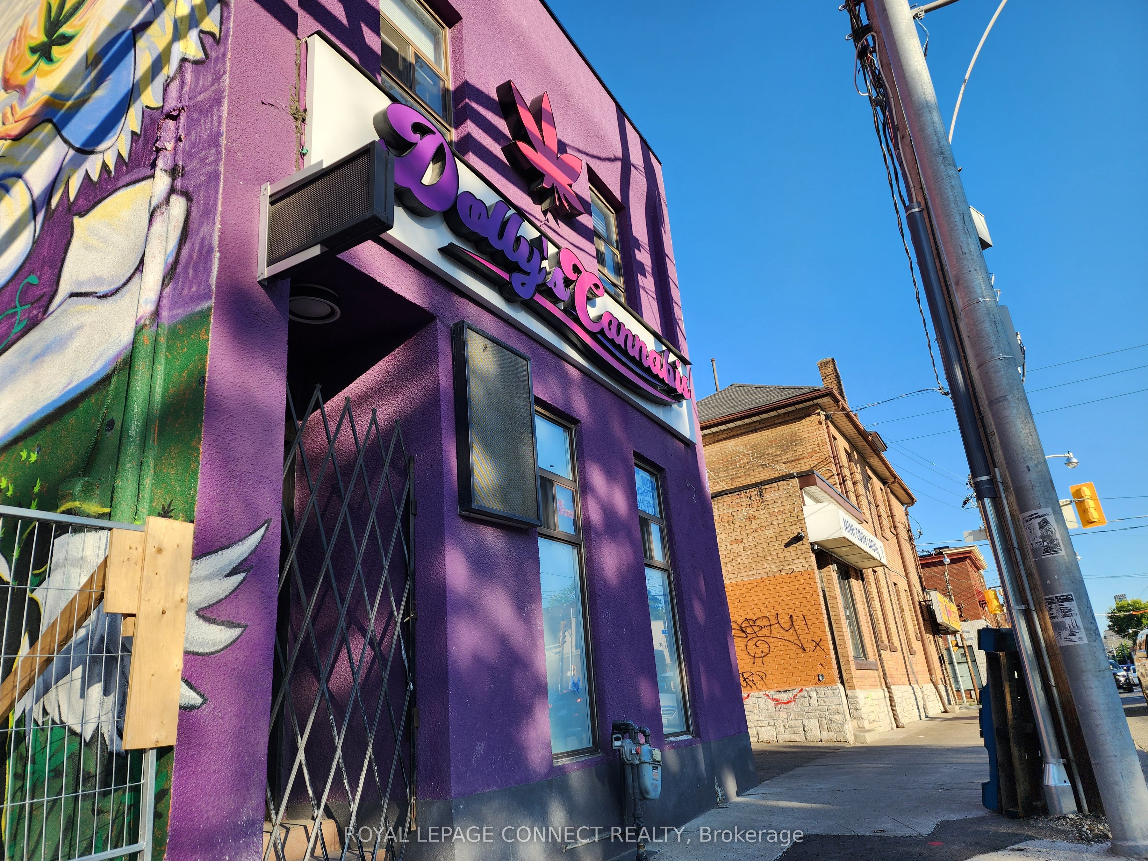 1105 Bathurst Street Property Photo 1