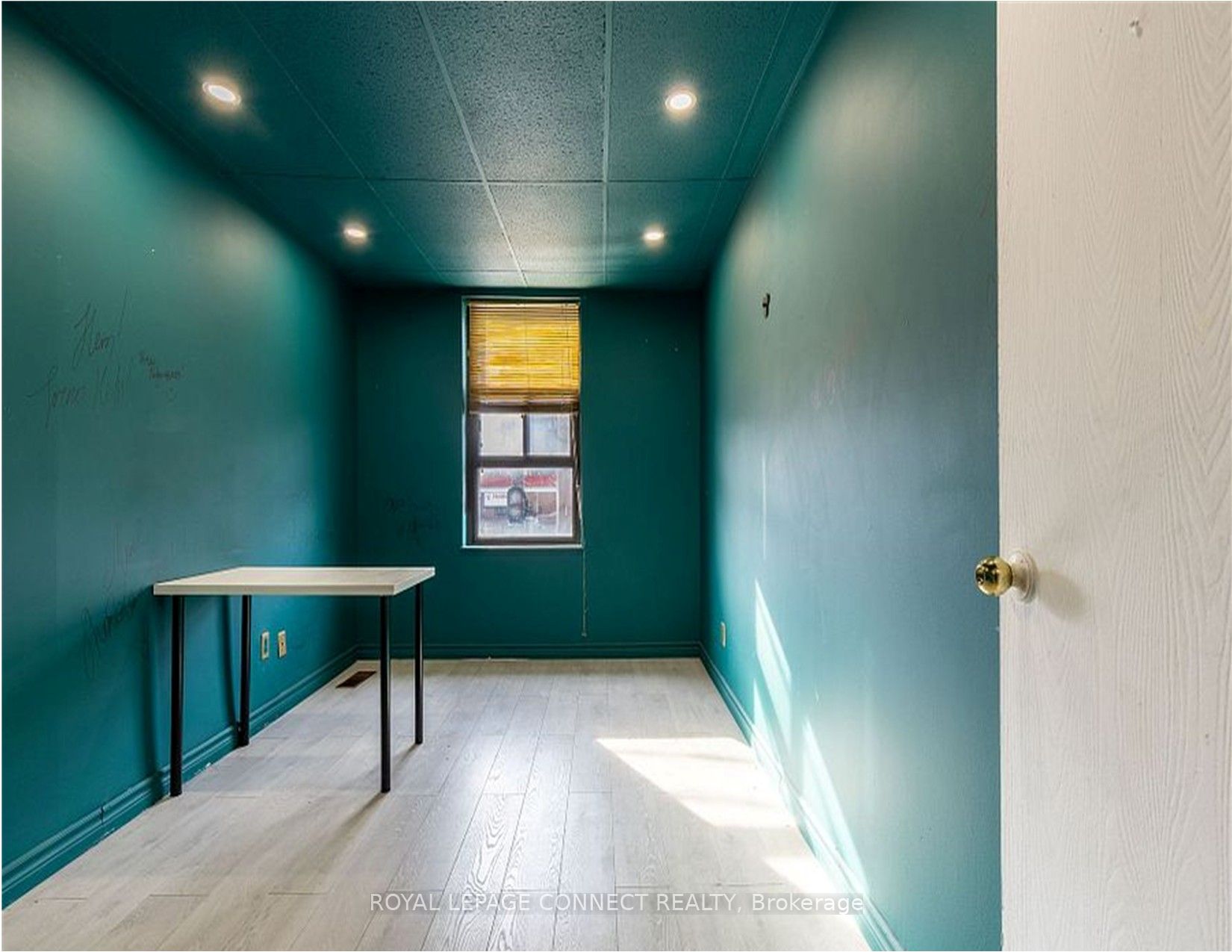 1105 Bathurst Street Property Photo 11