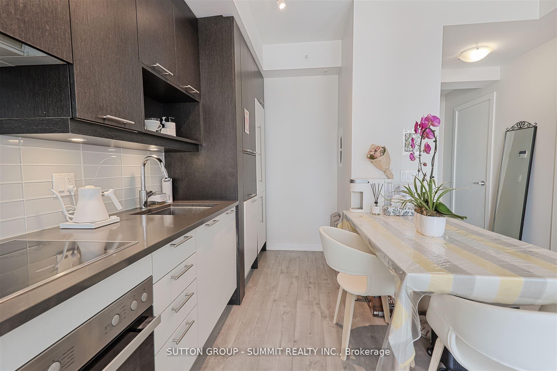 30 Nelson Street 1008 Property Photo 11