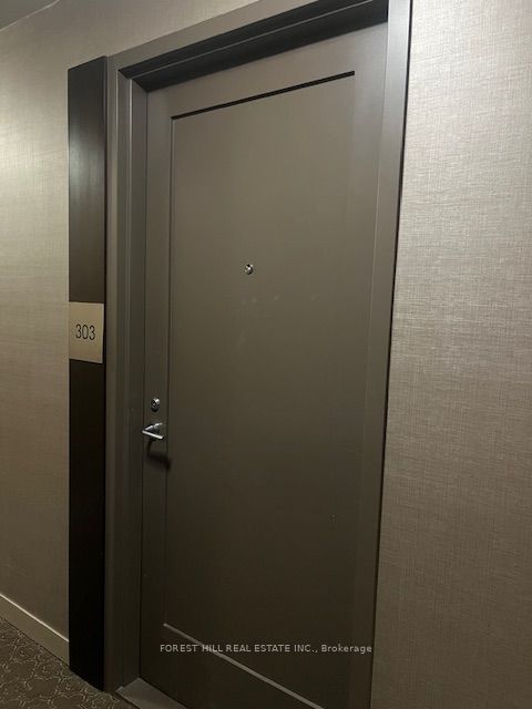 320 Tweedsmuir Avenue 303 Property Photo 5