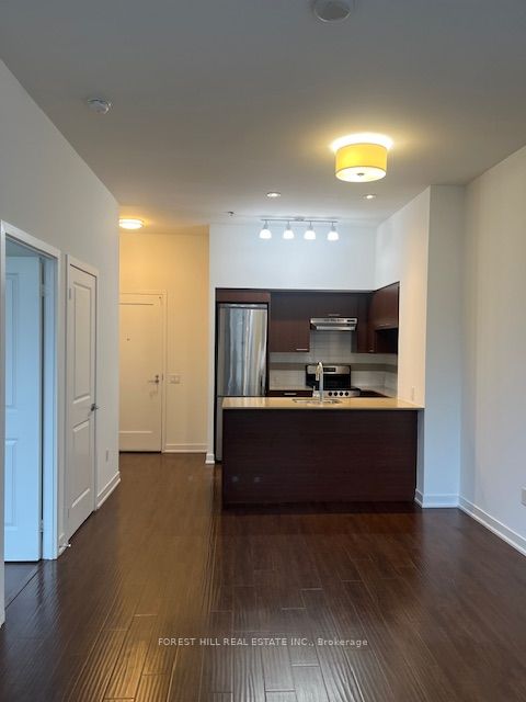 320 Tweedsmuir Avenue 303 Property Photo 11