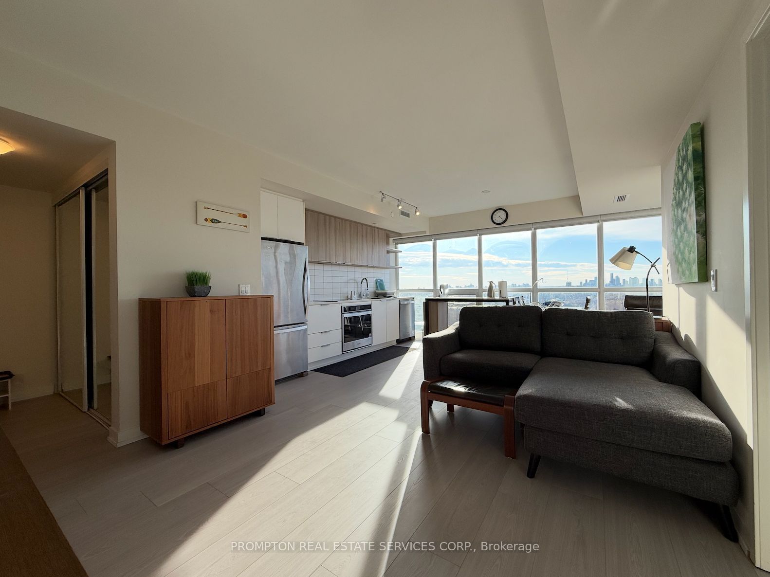 6 Sonic Way 2902 Property Photo 7