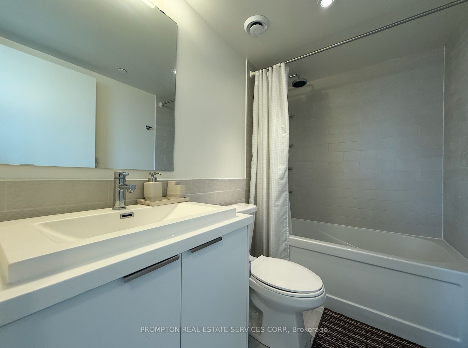 6 Sonic Way 2902 Property Photo 16