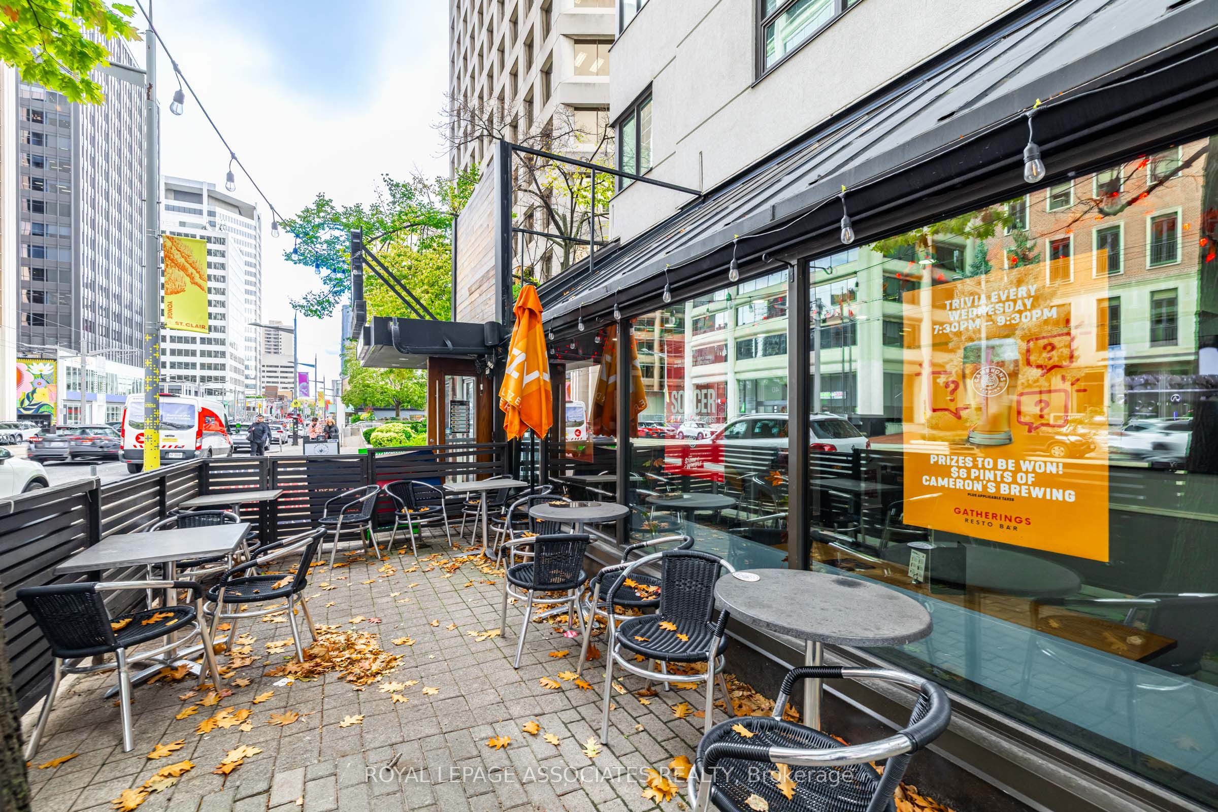 49 St Clair Avenue W Property Photo 43