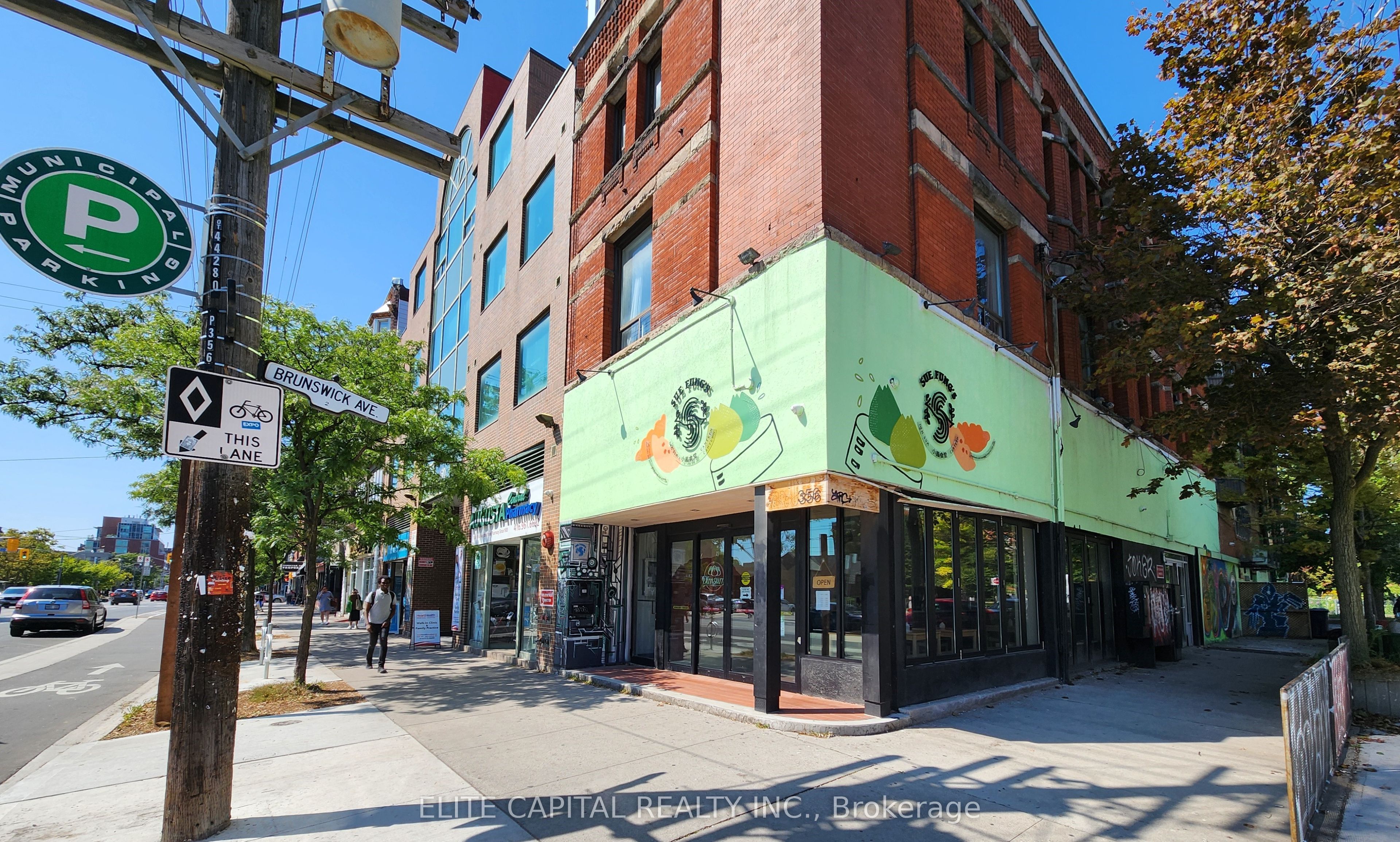 356 College Street Property Photo 1