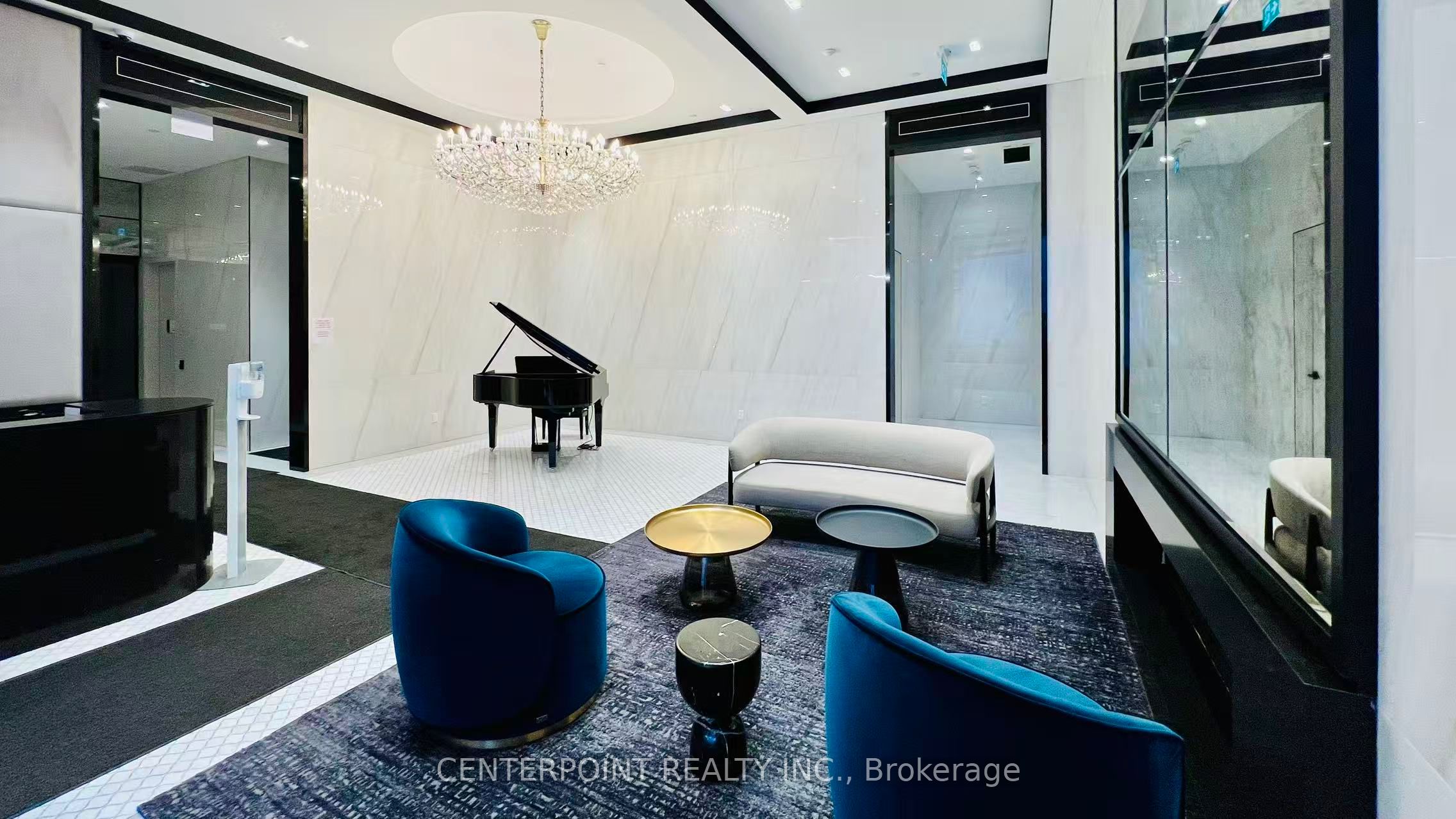 8 Wellesley Street W 2916 Property Photo 16