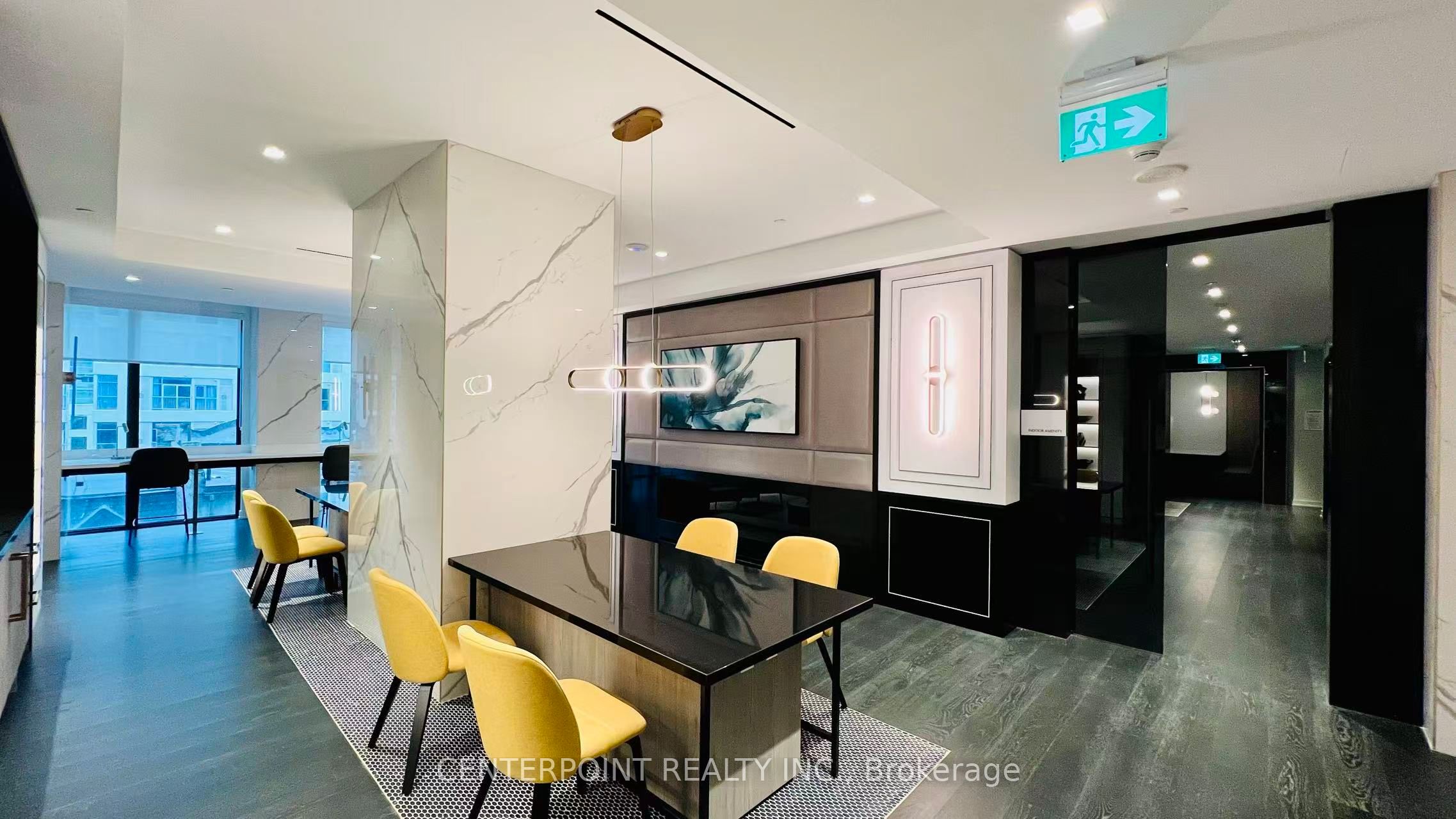 8 Wellesley Street W 2916 Property Photo 19